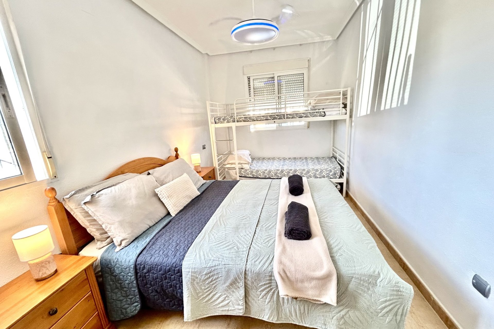 Revânzare - Apartament -
Villamartin - Costa Blanca