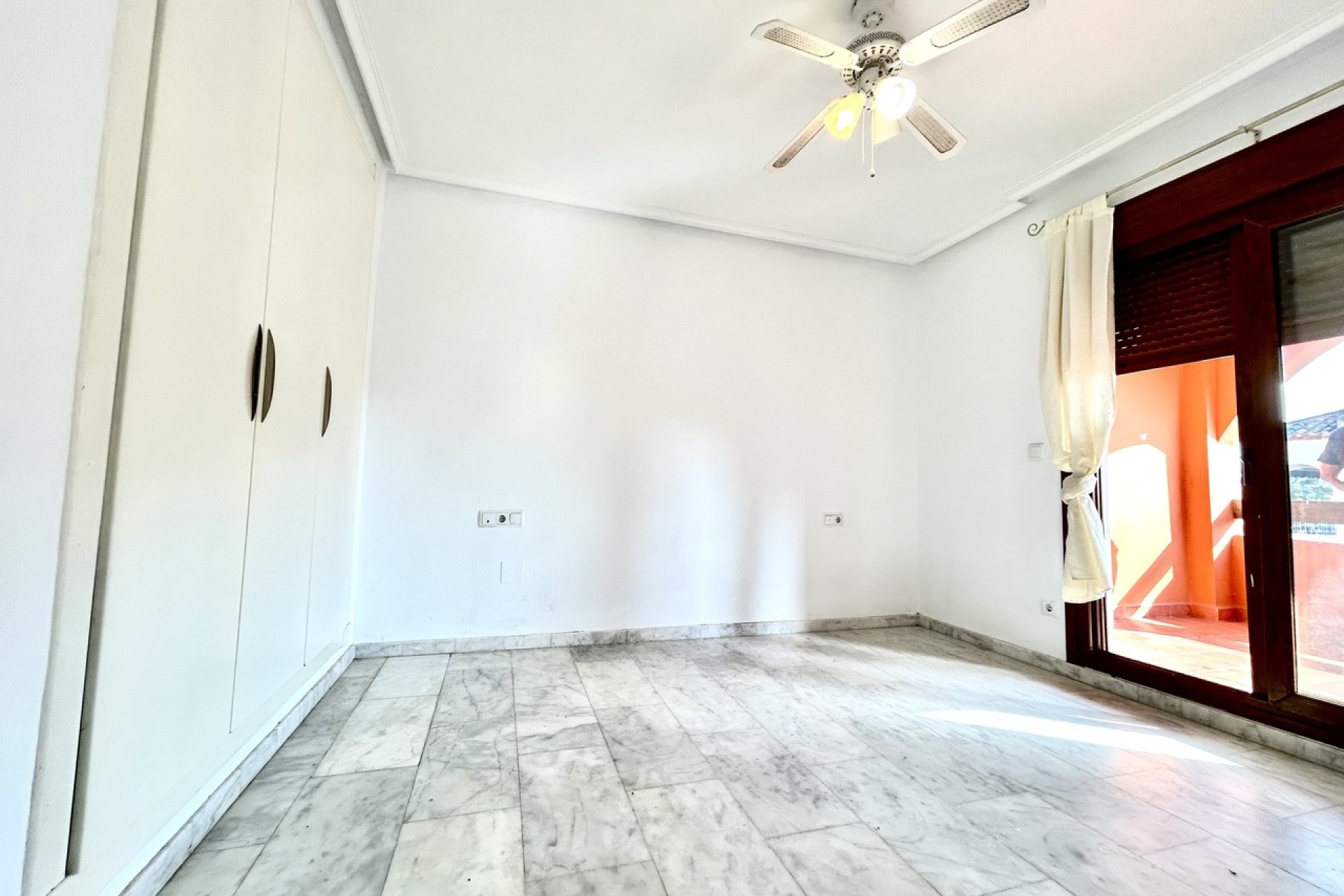 Revânzare - Apartament -
Villamartin - Costa Blanca