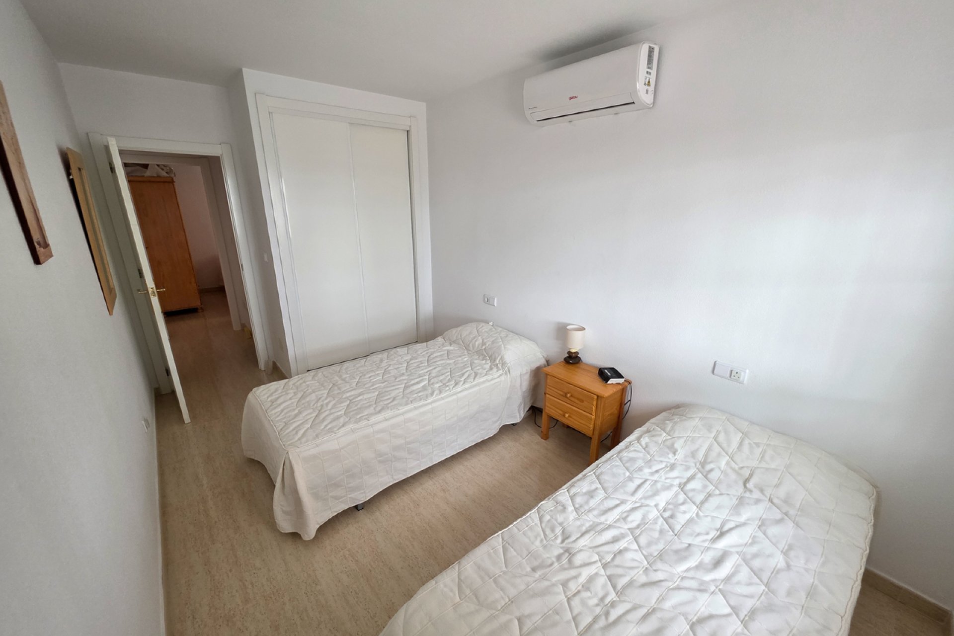 Revânzare - Apartament -
Villamartin - Costa Blanca