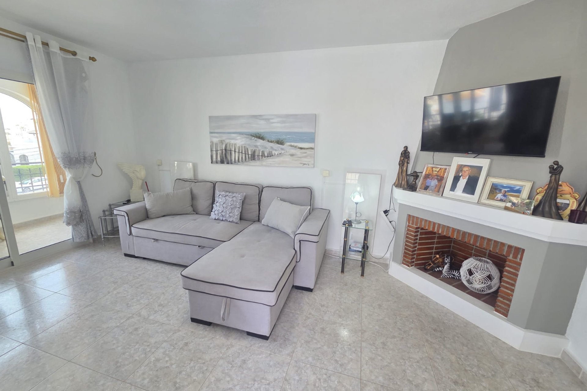 Revânzare - Apartament -
Villamartin - Costa Blanca