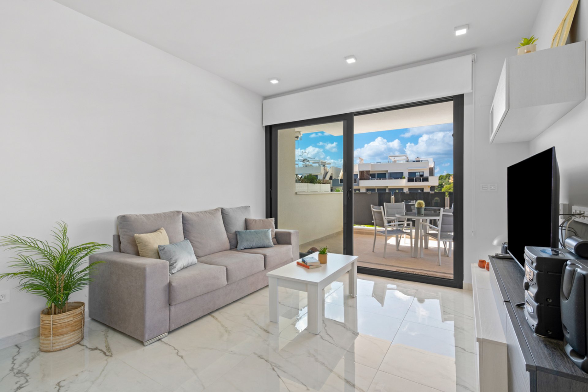 Revânzare - Apartament -
Villamartin - Costa Blanca