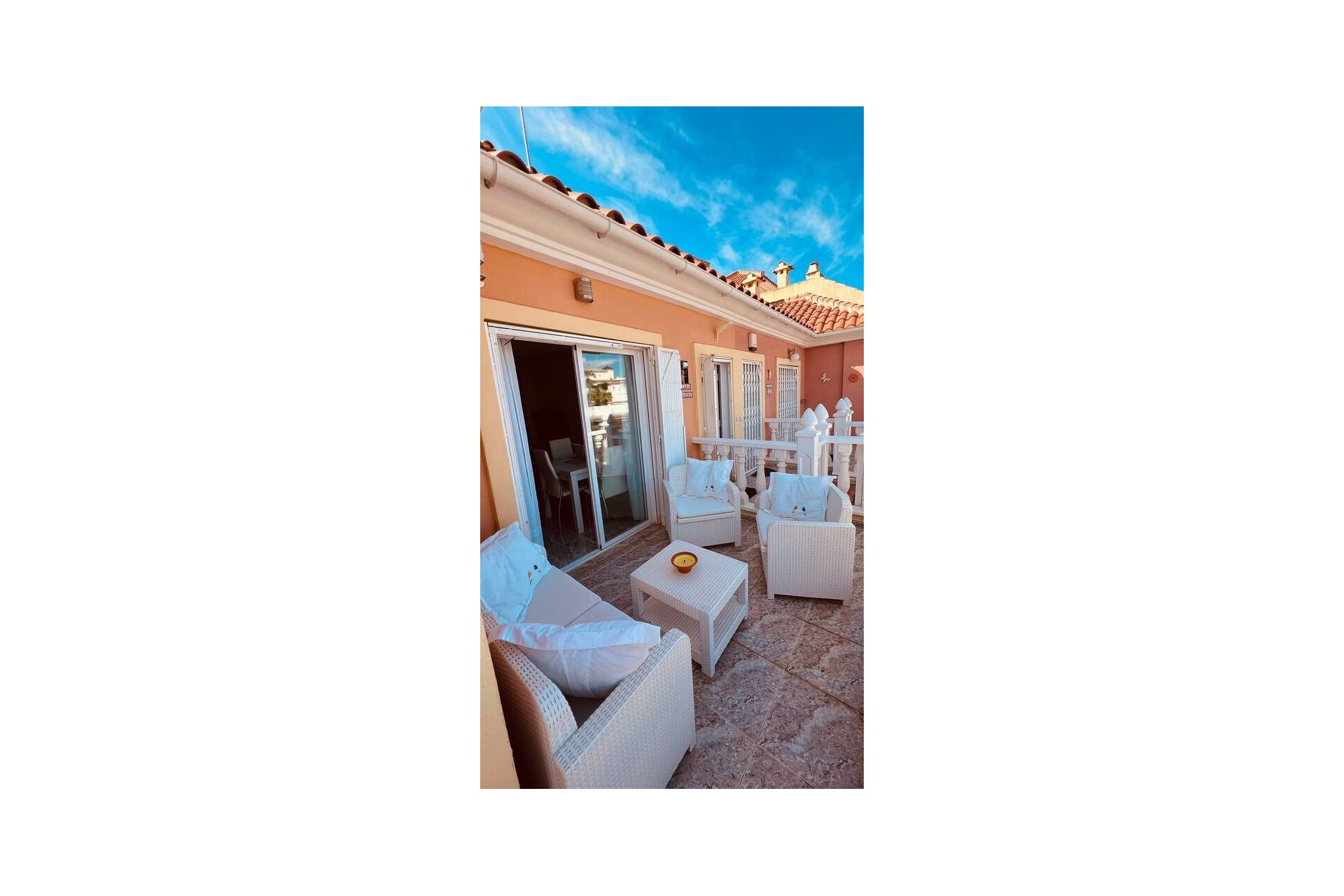 Revânzare - Apartament -
Villamartin - Costa Blanca