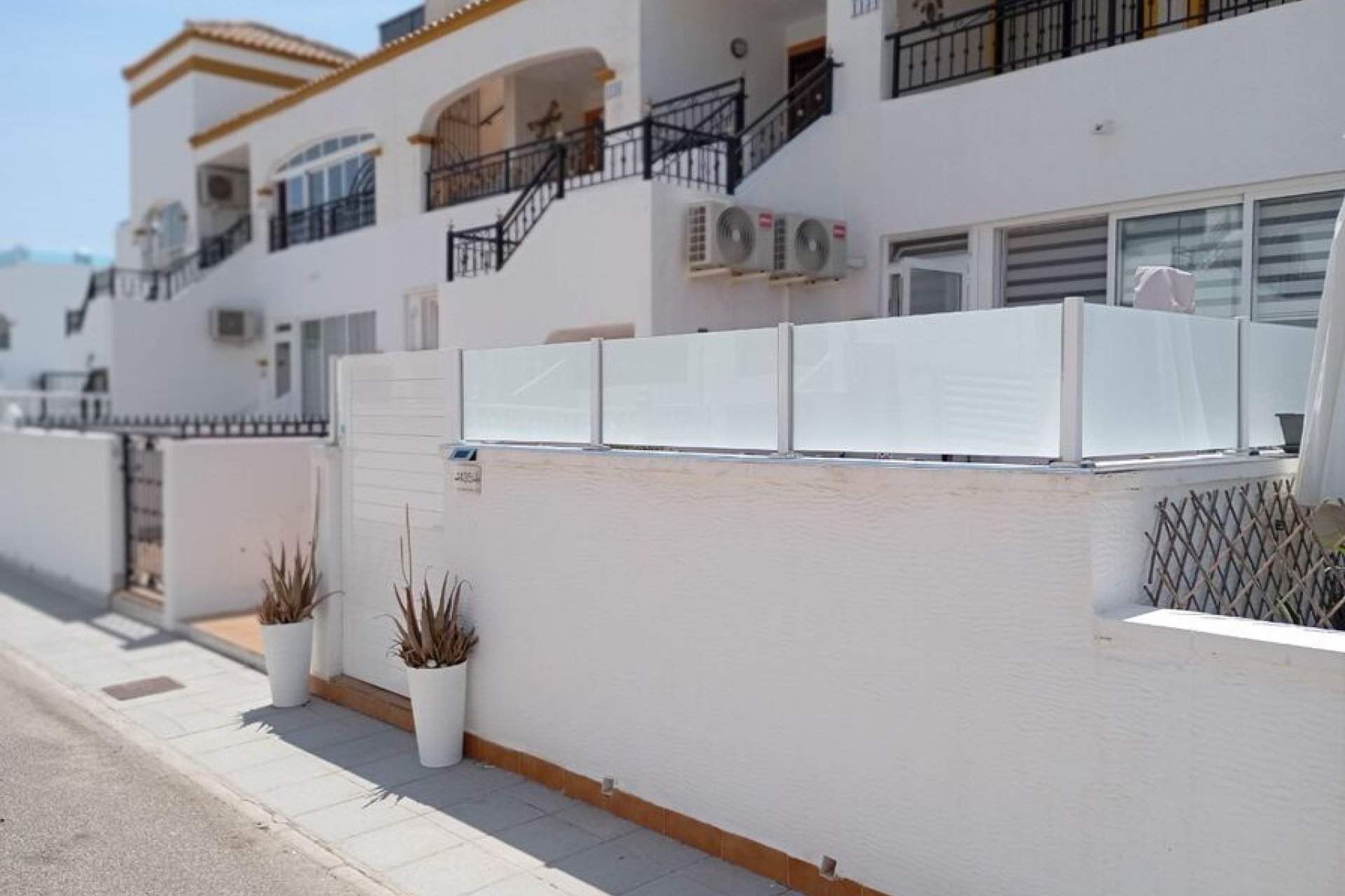 Revânzare - Apartament -
Vistabella Golf Entre Naranjos - Inland