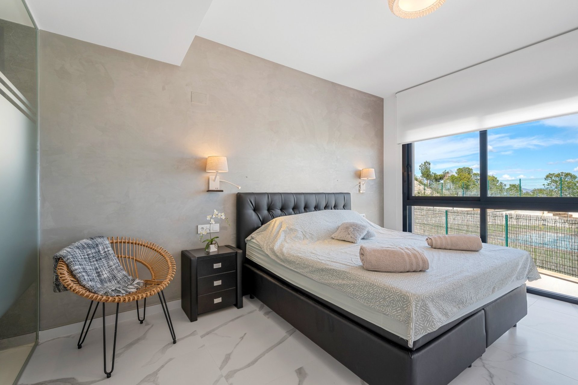 Revânzare - Apartment Penthouse -
San Miguel de Salinas - Inland