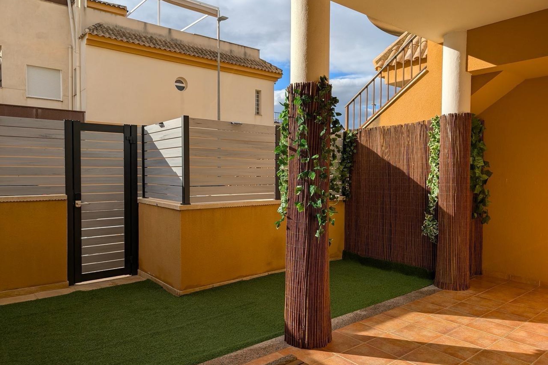 Revânzare - Bungalou -
Benejúzar