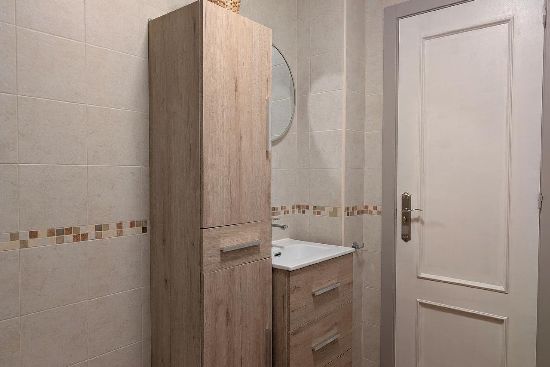 Revânzare - Bungalou -
Benejúzar