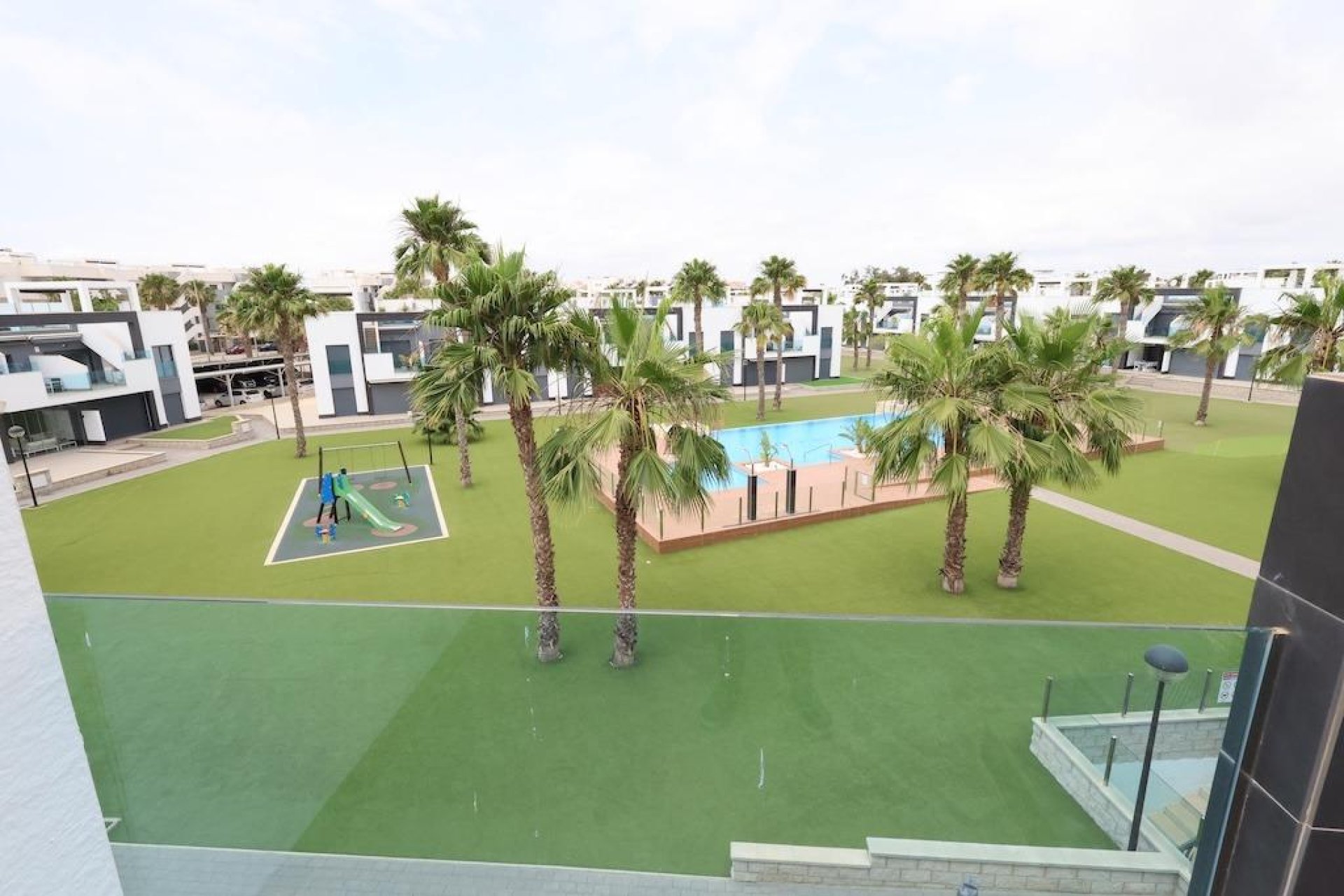 Revânzare - Bungalou -
Guardamar del Segura - Costa Blanca