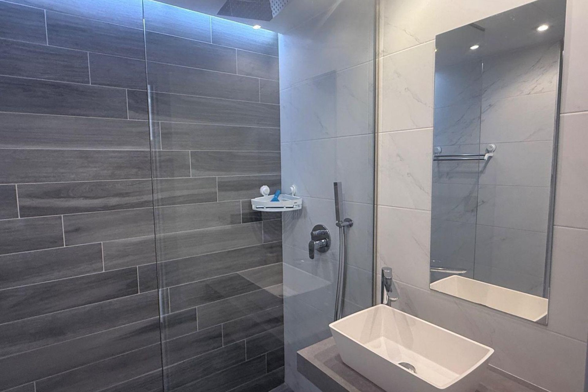 Revânzare - Bungalou -
Guardamar del Segura - Oasis Beach