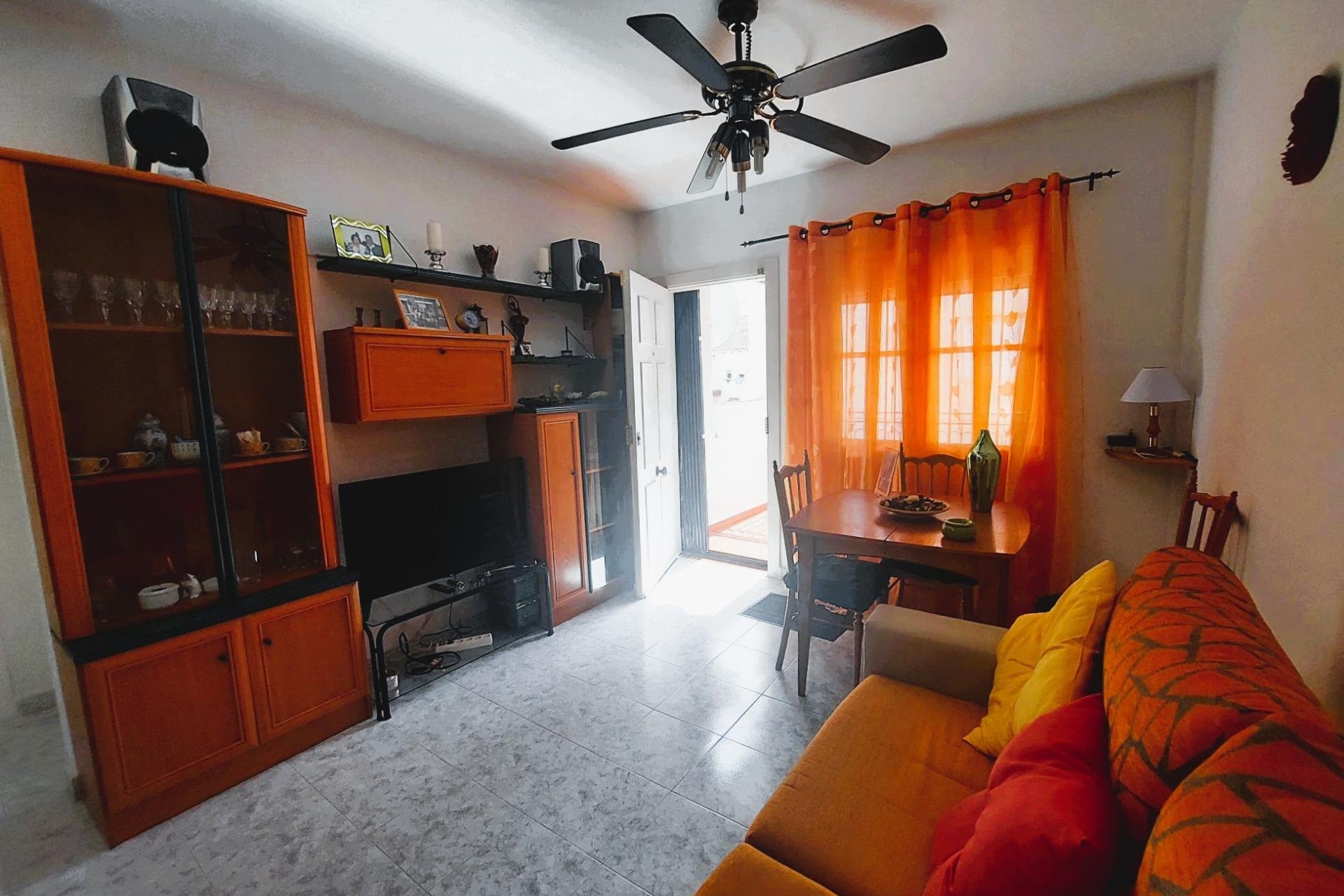 Revânzare - Bungalou -
Orihuela Costa - Costa Blanca