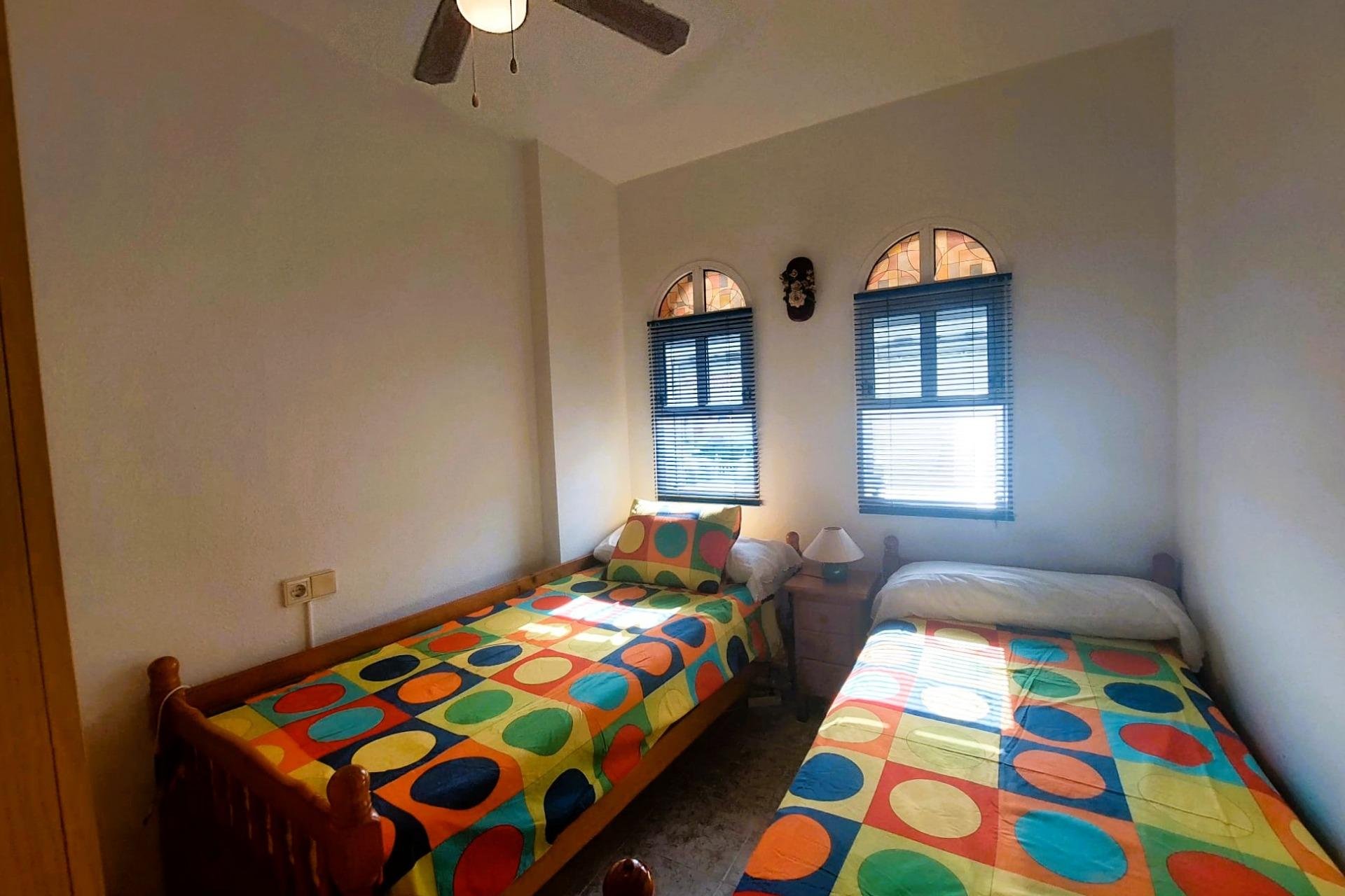 Revânzare - Bungalou -
Orihuela Costa - Costa Blanca