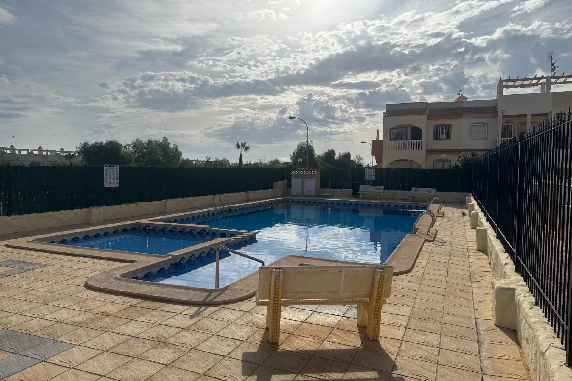 Revânzare - Bungalou -
Orihuela Costa - Costa Blanca