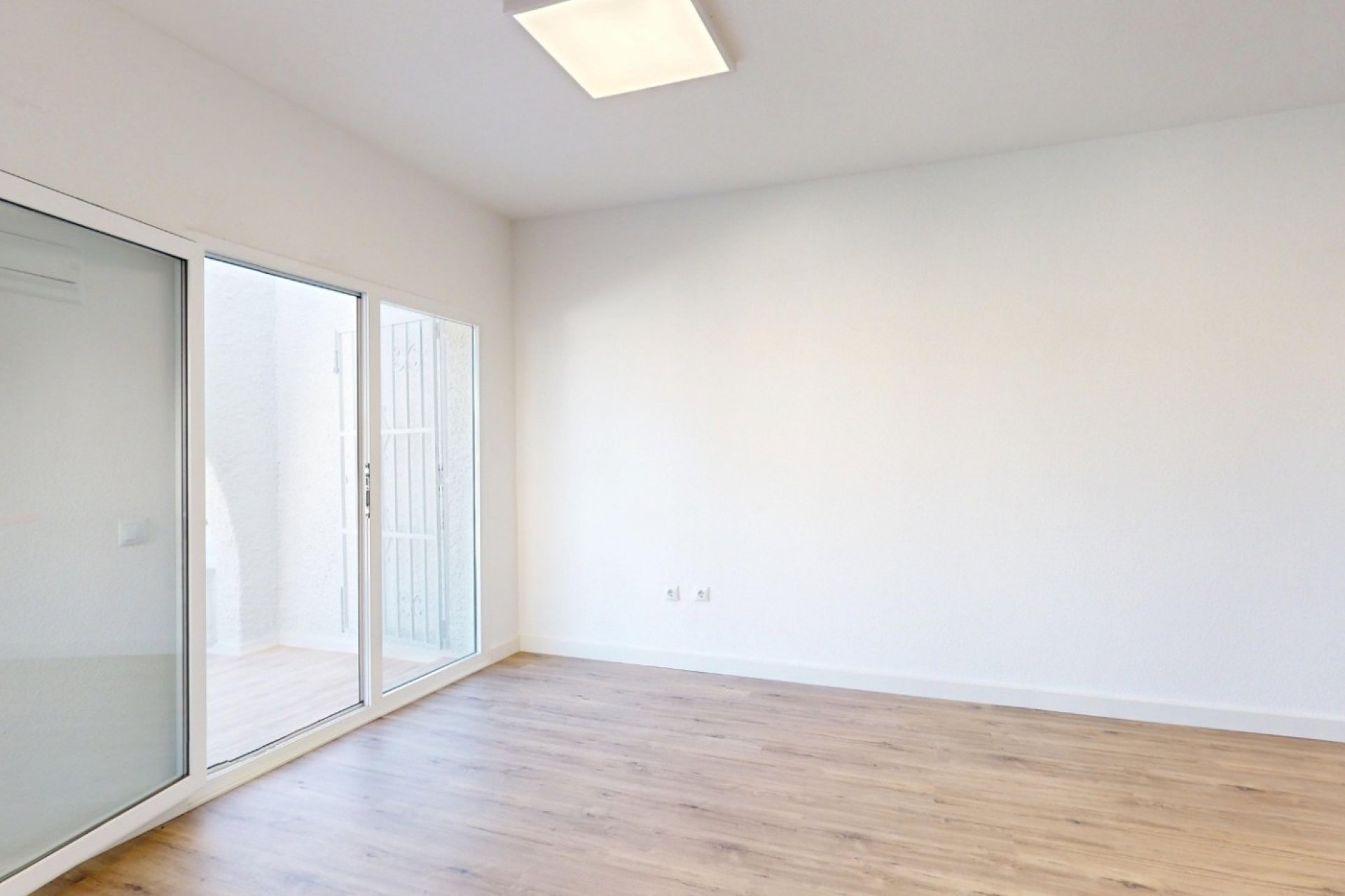 Revânzare - Bungalou -
Orihuela Costa - Costa Blanca