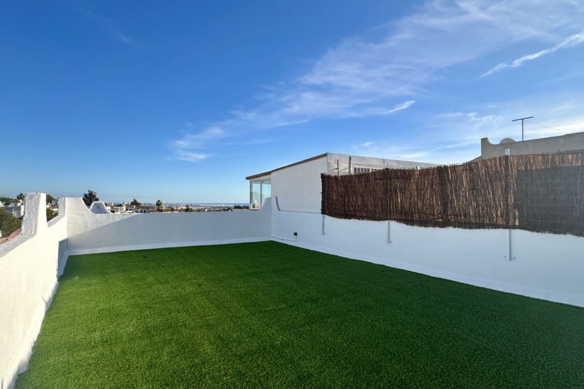 Revânzare - Bungalou -
Orihuela Costa - Costa Blanca