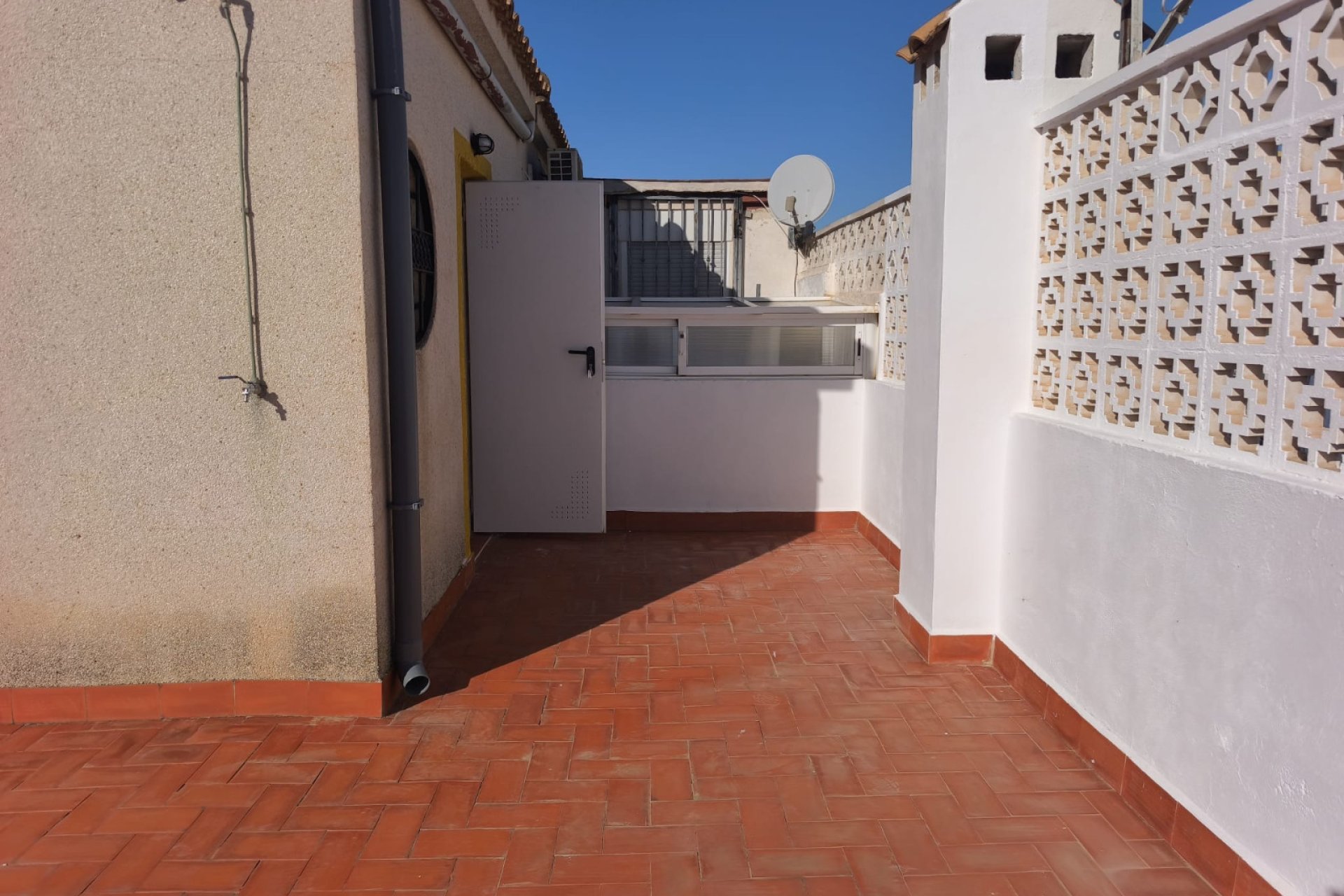 Revânzare - Bungalou -
Orihuela Costa - Costa Blanca