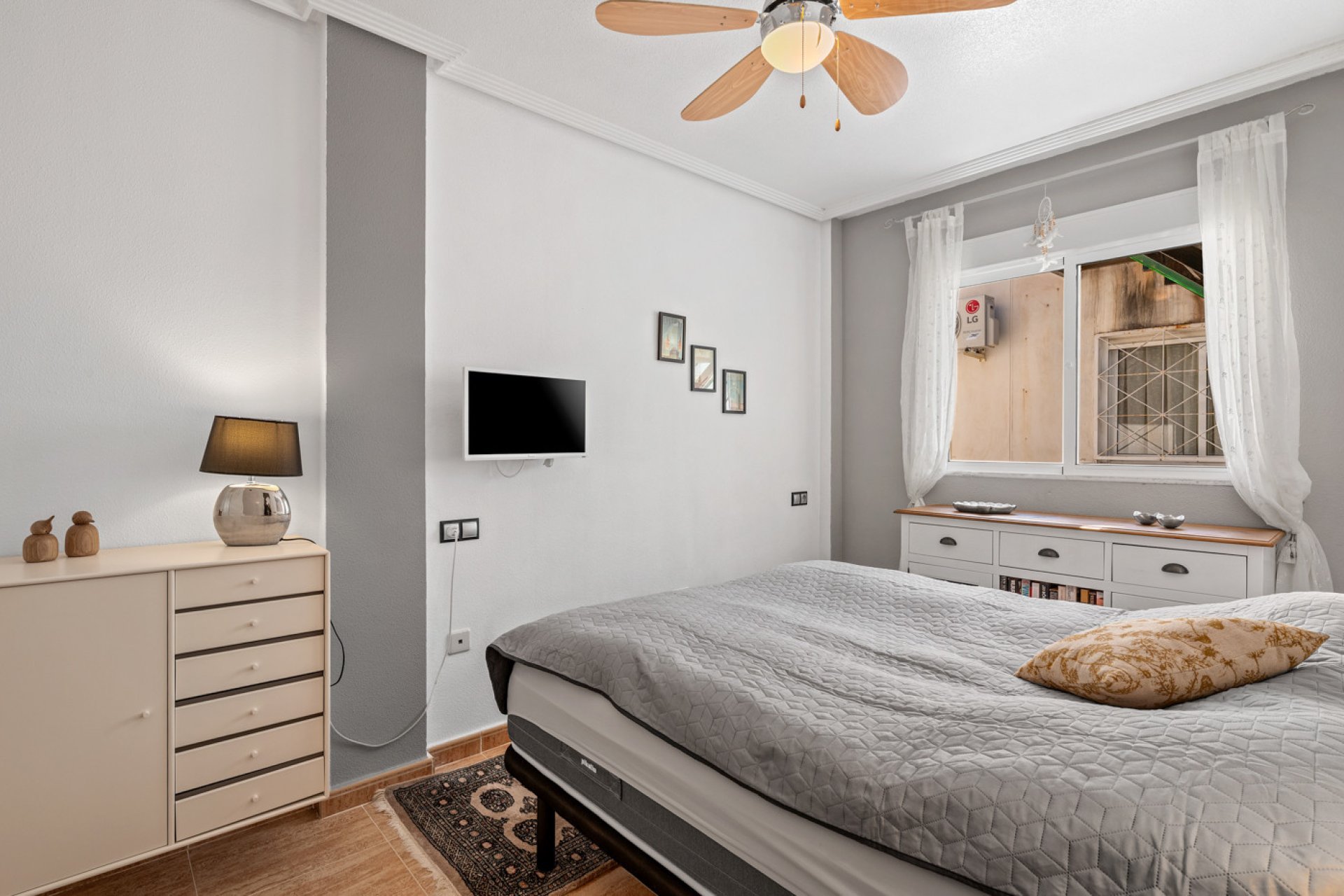 Revânzare - Bungalou -
Orihuela Costa - Costa Blanca