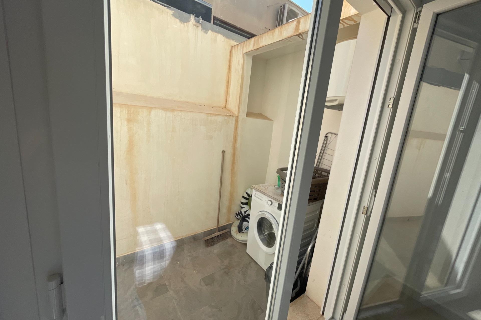 Revânzare - Bungalou -
Orihuela Costa - La Regia