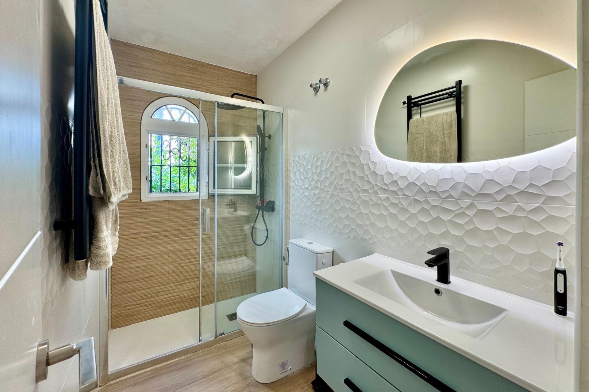 Revânzare - Bungalou -
Orihuela Costa - Villamartín-las Filipinas