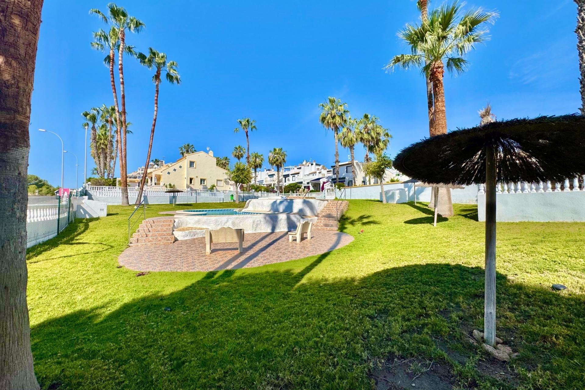 Revânzare - Bungalou -
Orihuela Costa - Villamartín-las Filipinas