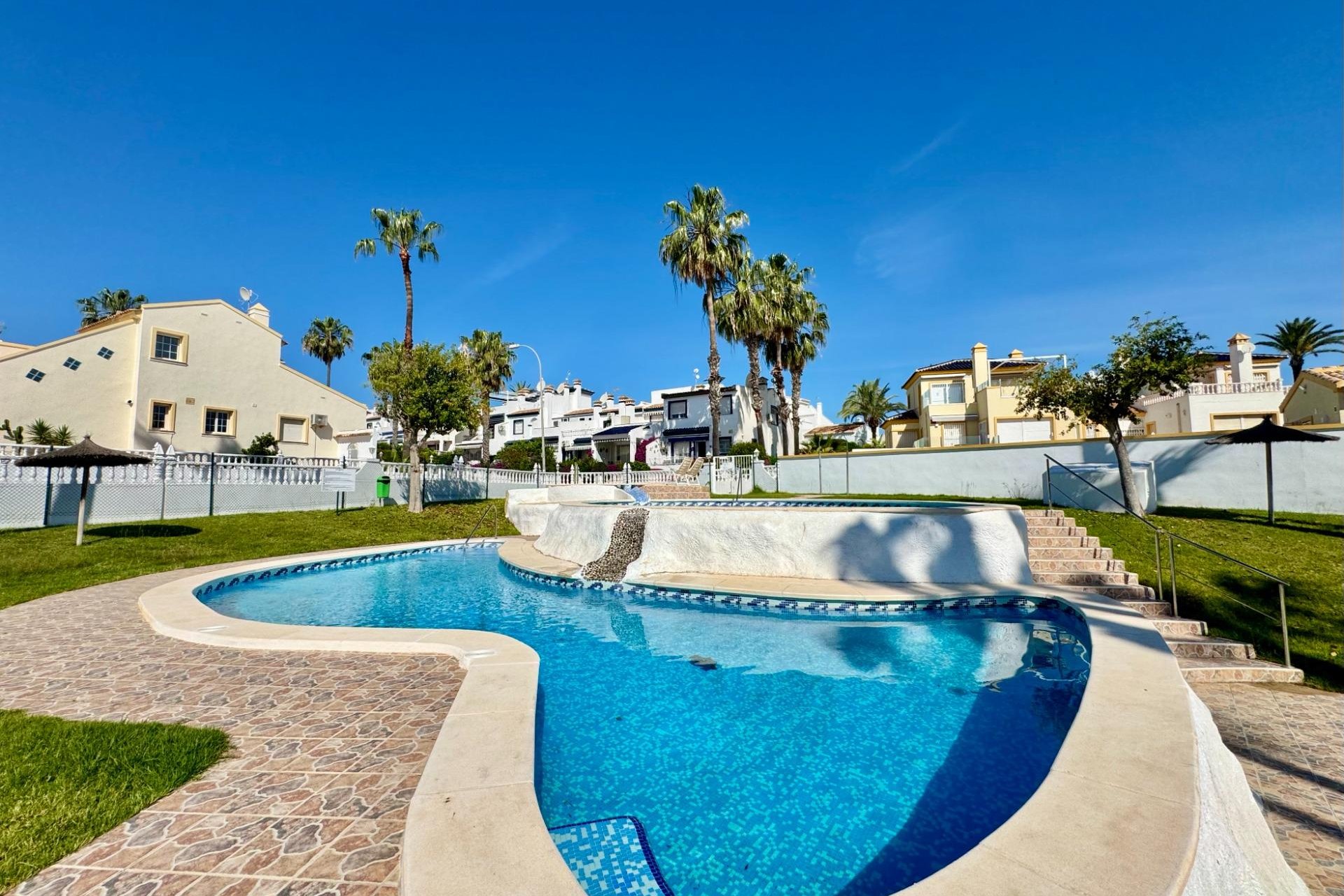 Revânzare - Bungalou -
Orihuela Costa - Villamartín-las Filipinas