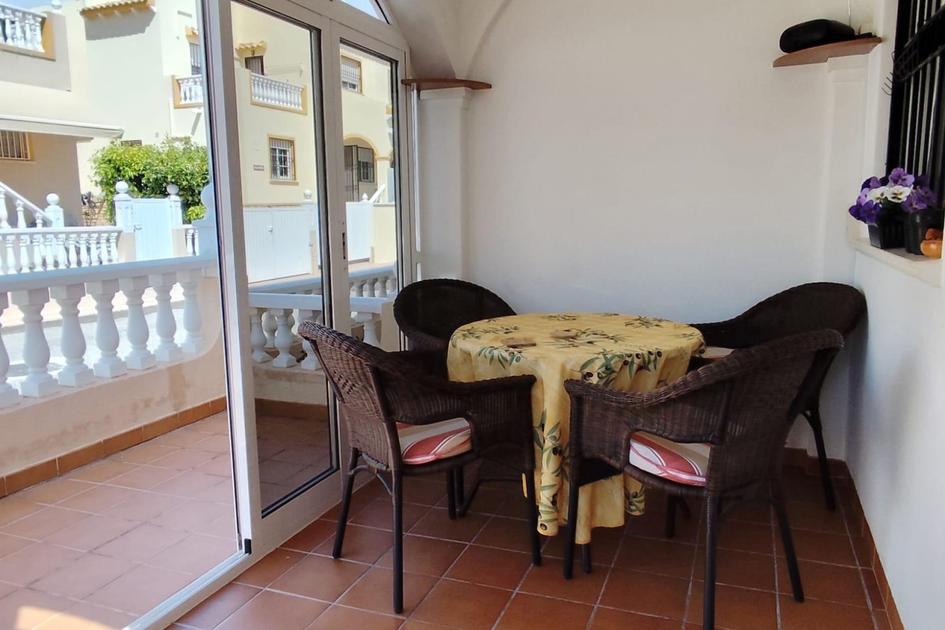 Revânzare - Bungalou -
Orihuela - Urbanización Perla Del Mar