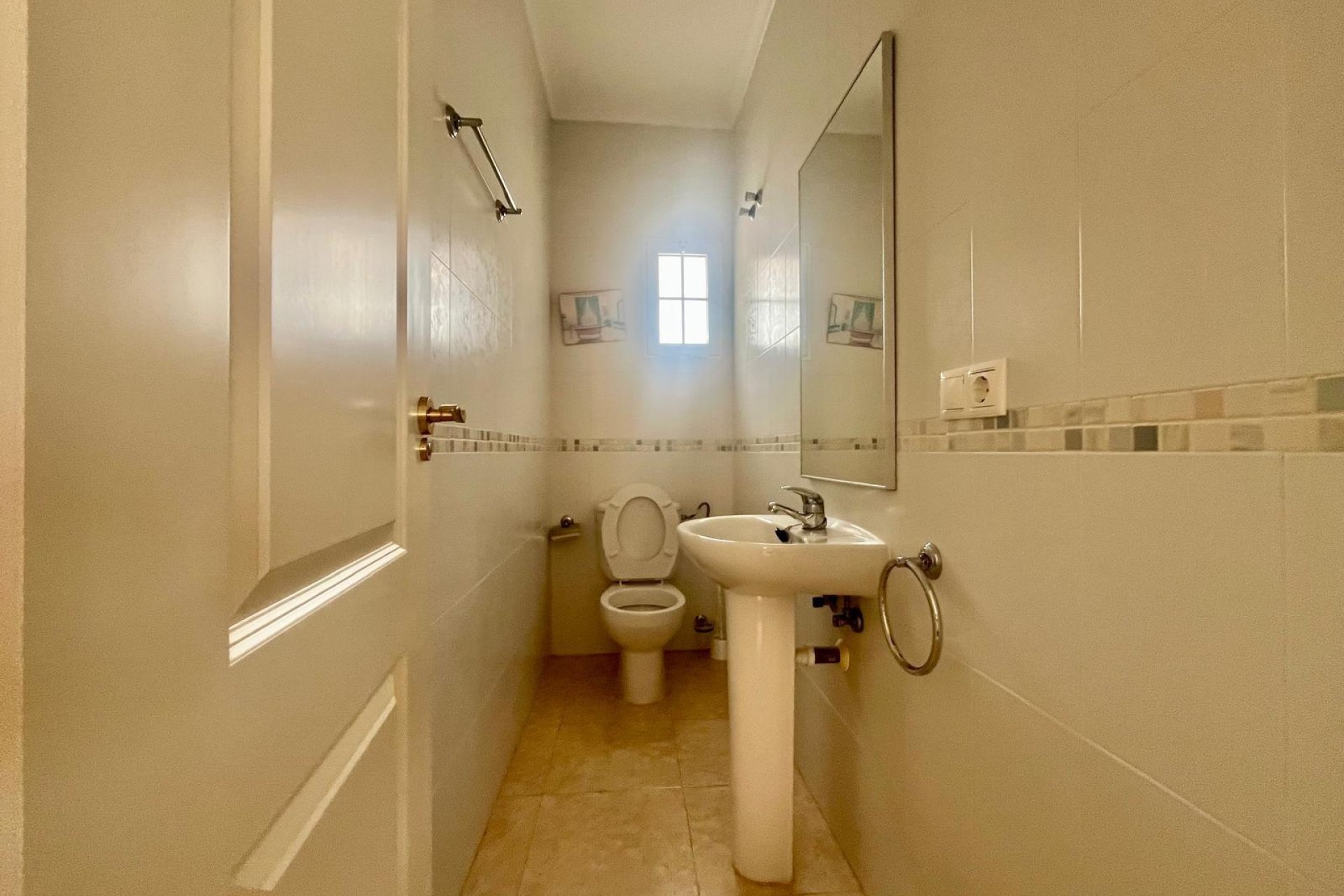 Revânzare - Bungalou -
San Fulgencio - La Marina