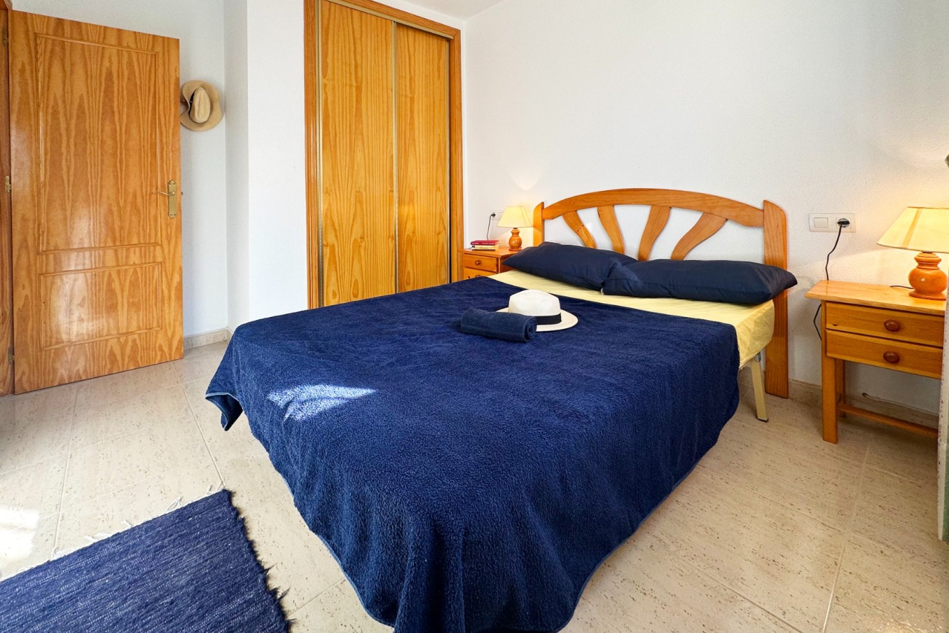 Revânzare - Bungalou -
San Miguel de Salinas - Inland