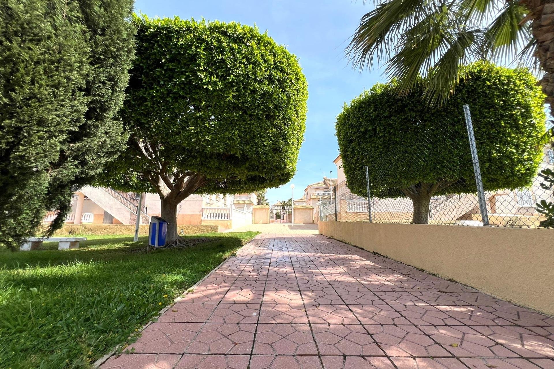 Revânzare - Bungalou -
Torrevieja - Aguas Nuevas