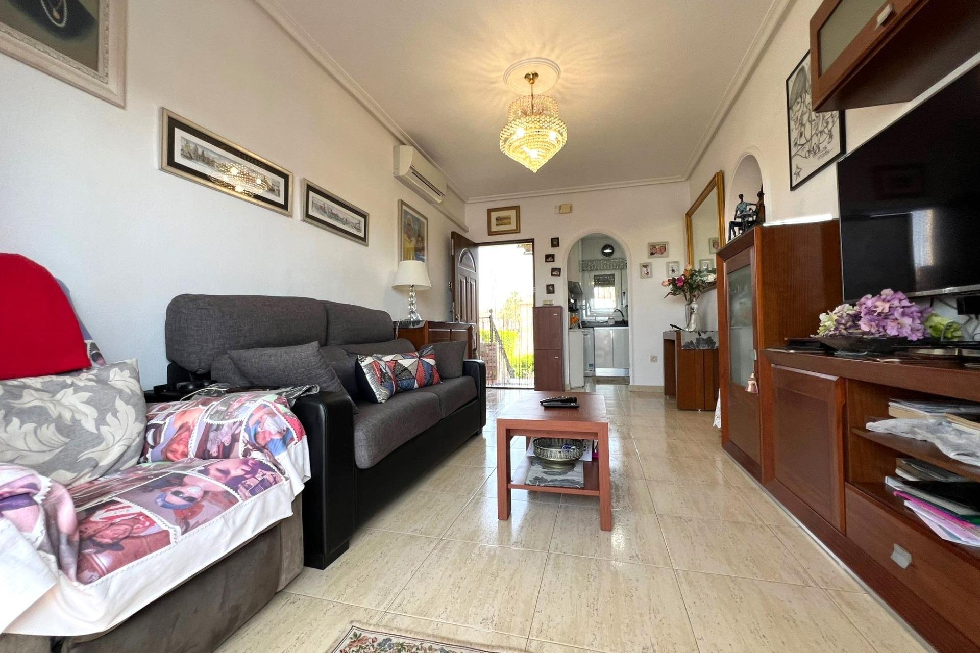Revânzare - Bungalou -
Torrevieja - Aguas Nuevas