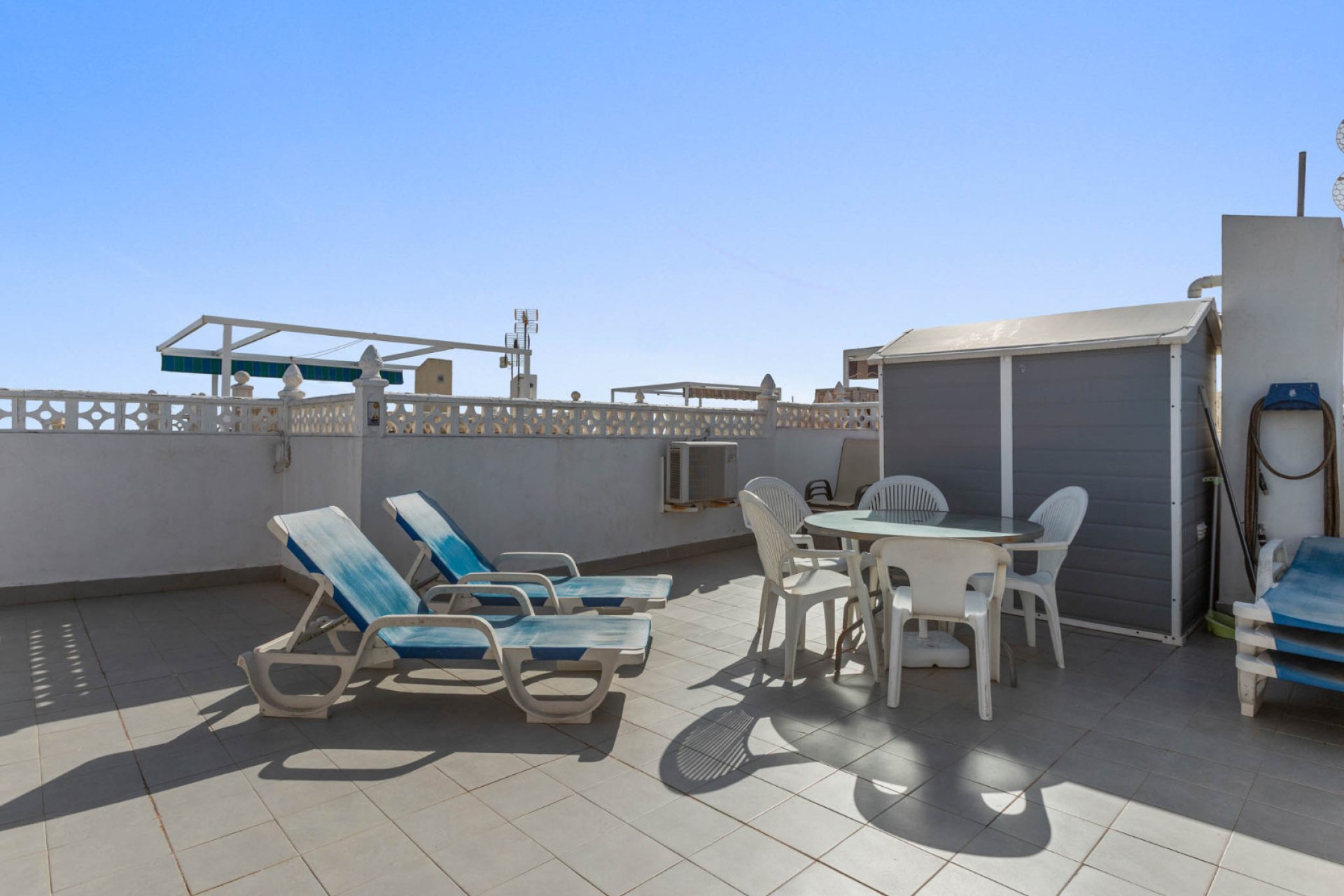 Revânzare - Bungalou -
Torrevieja - Costa Blanca