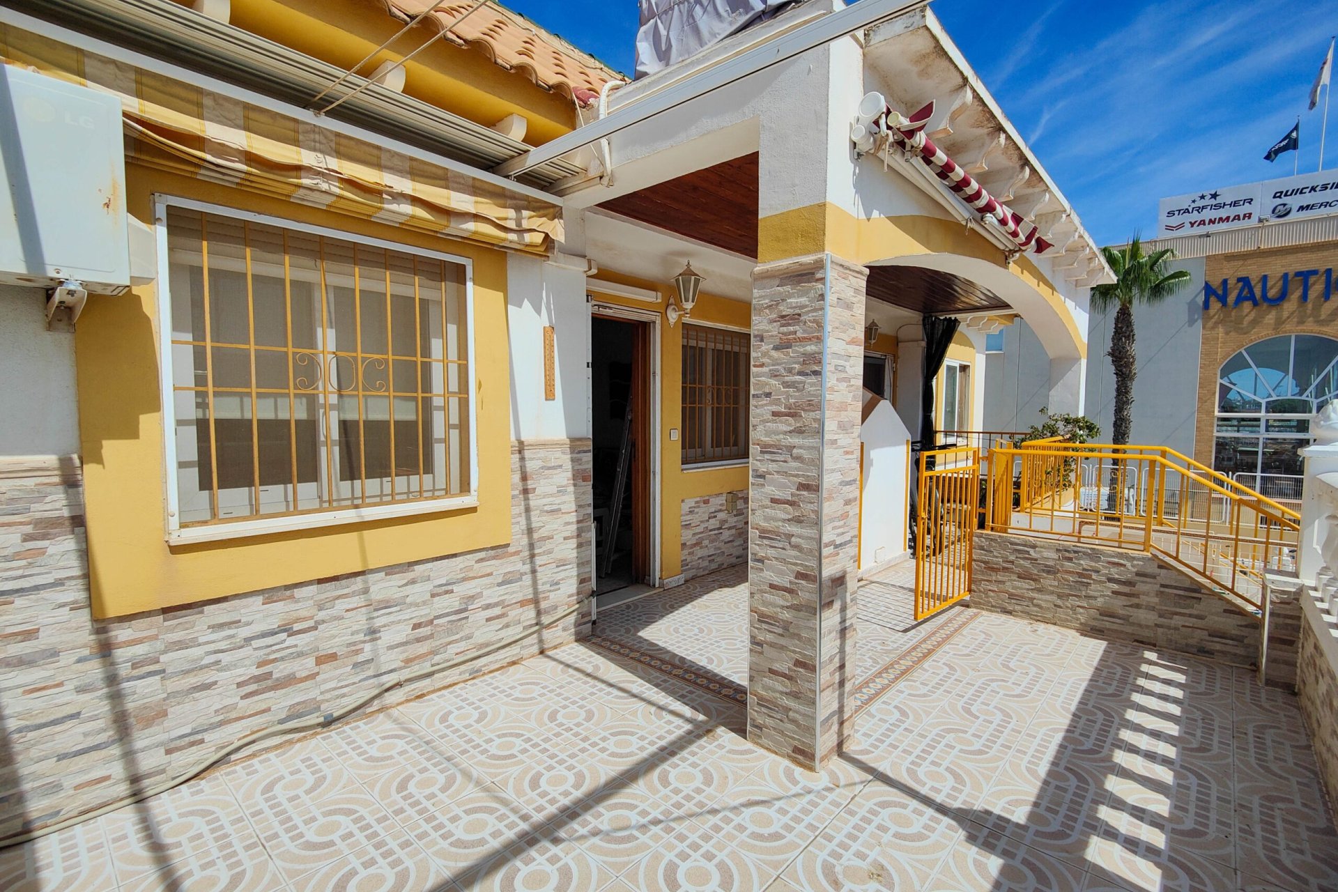 Revânzare - Bungalou -
Torrevieja - Costa Blanca