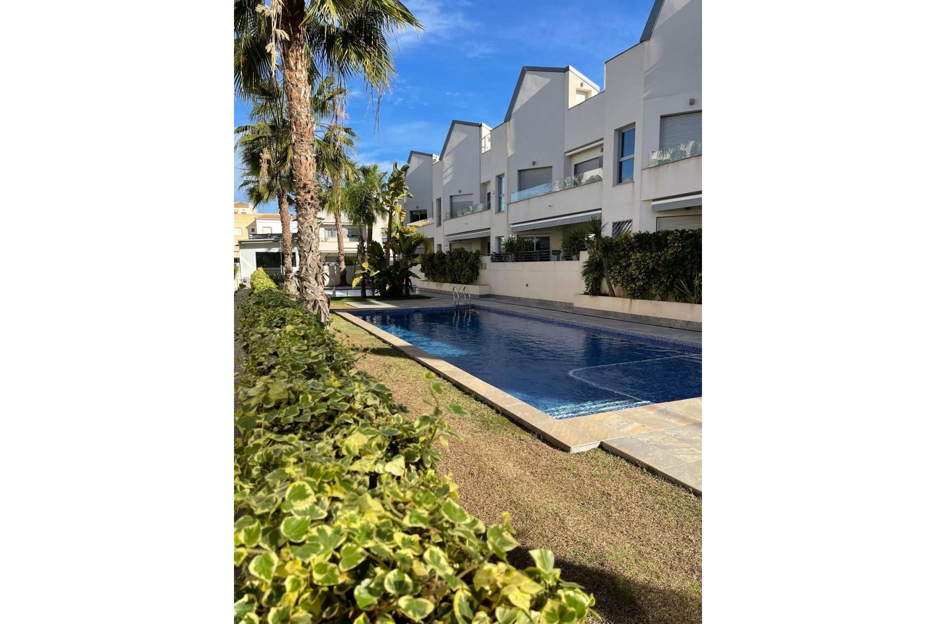 Revânzare - Bungalou -
Torrevieja - Costa Blanca