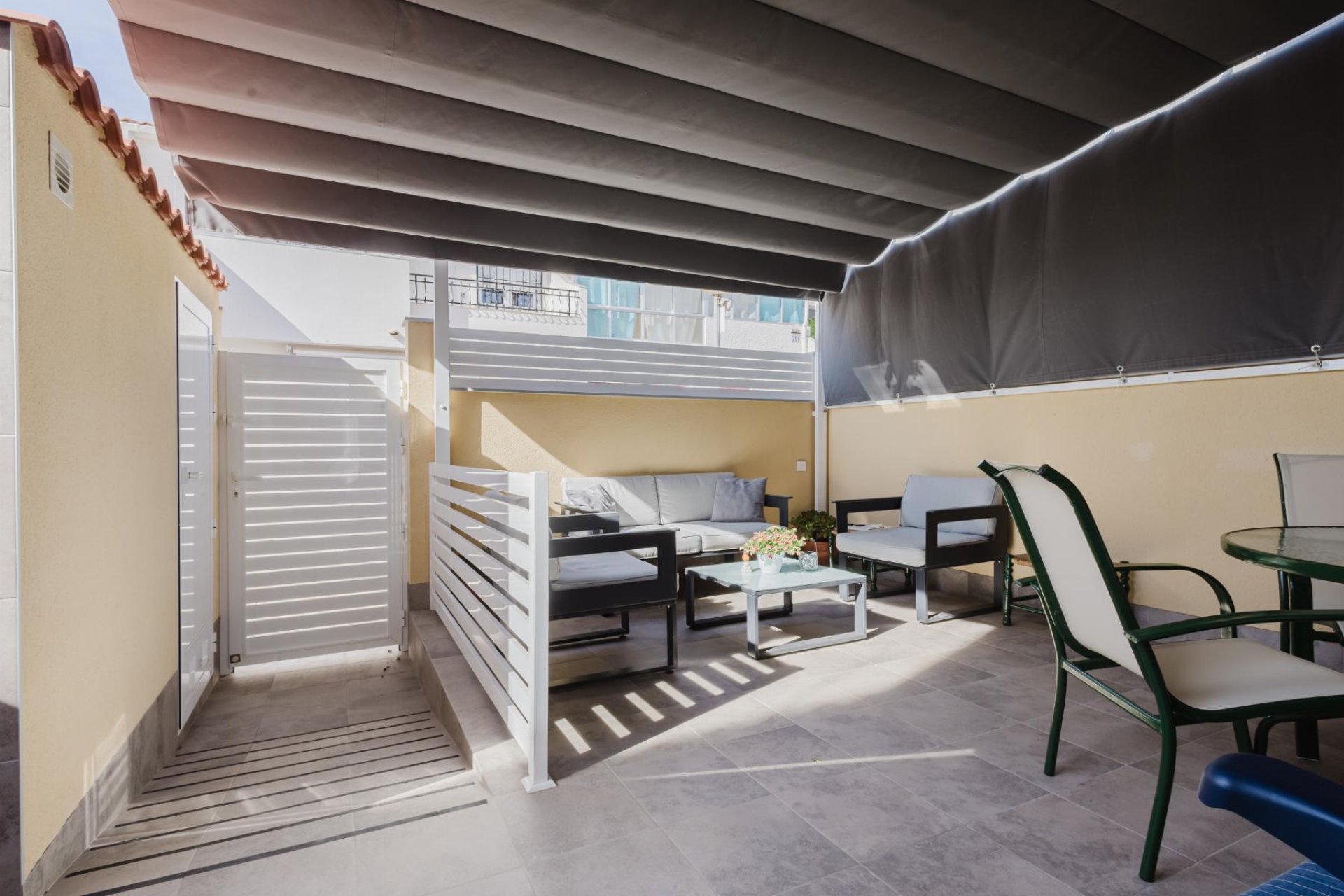 Revânzare - Bungalou -
Torrevieja - Costa Blanca