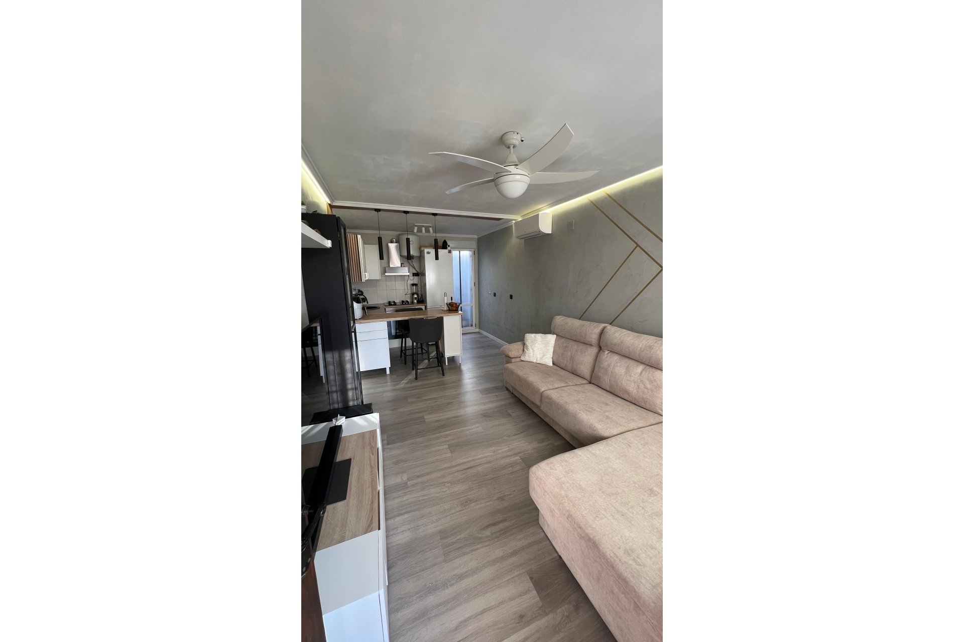 Revânzare - Bungalou -
Torrevieja - Costa Blanca