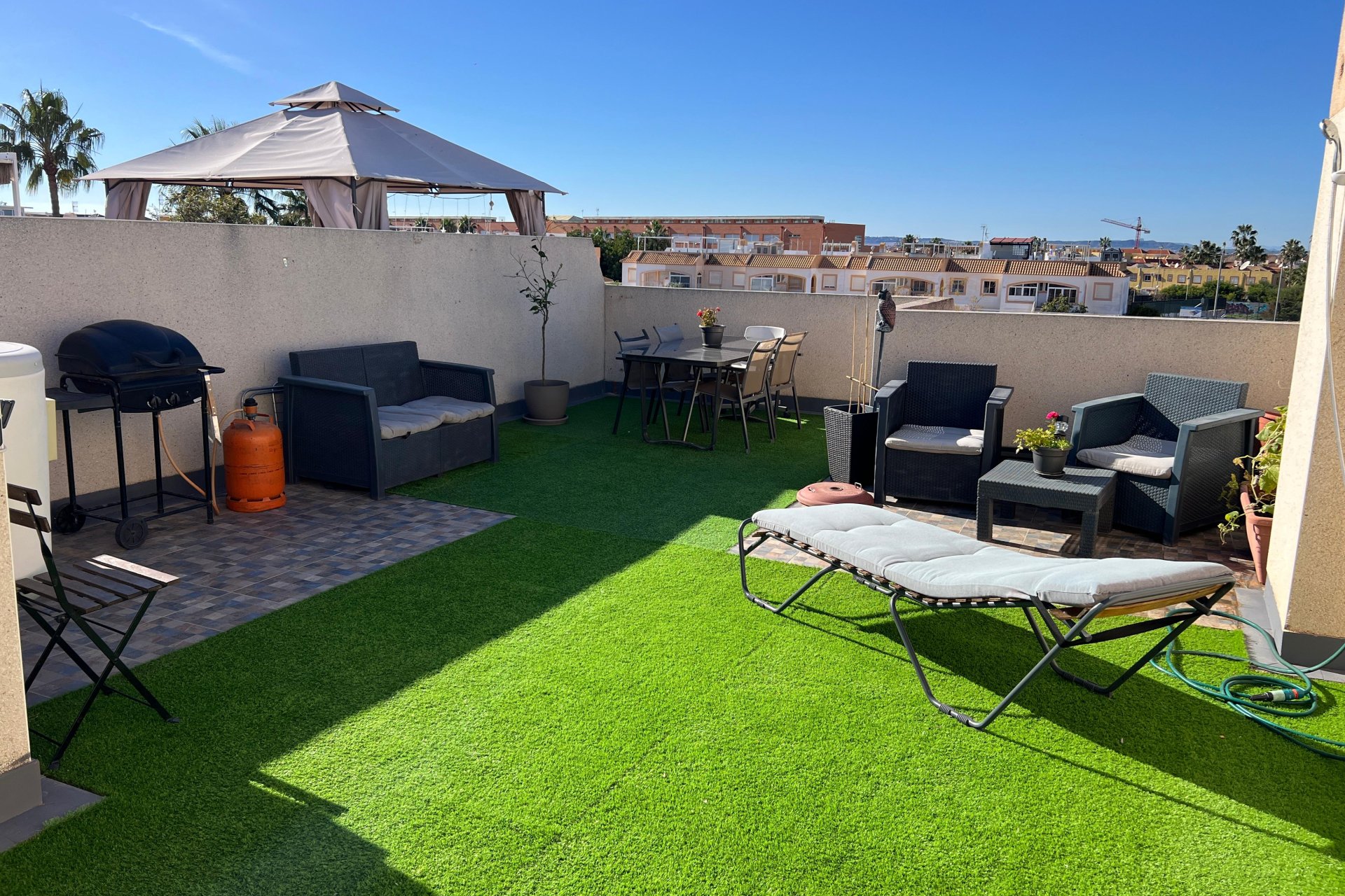 Revânzare - Bungalou -
Torrevieja - Costa Blanca