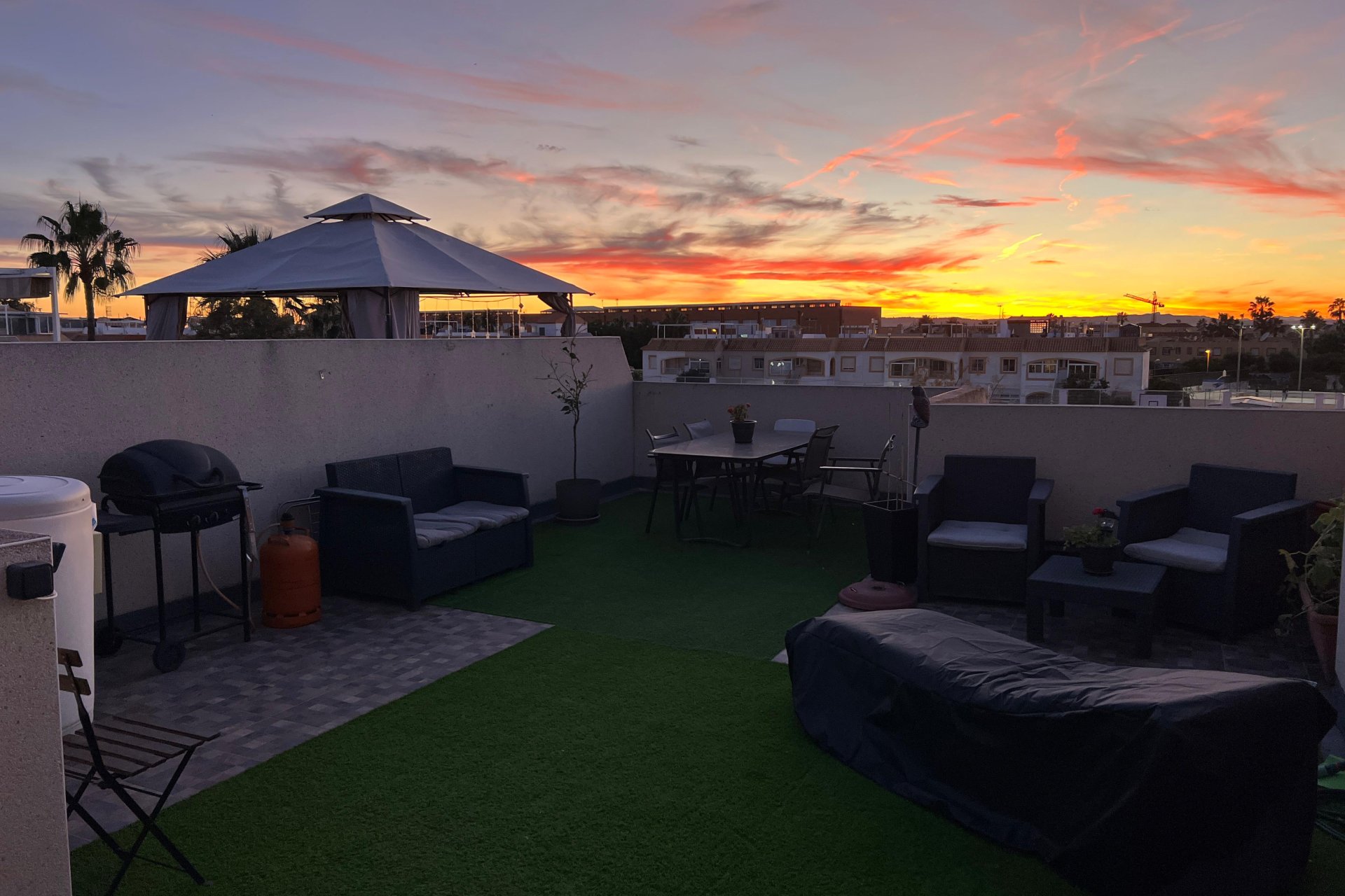 Revânzare - Bungalou -
Torrevieja - Costa Blanca