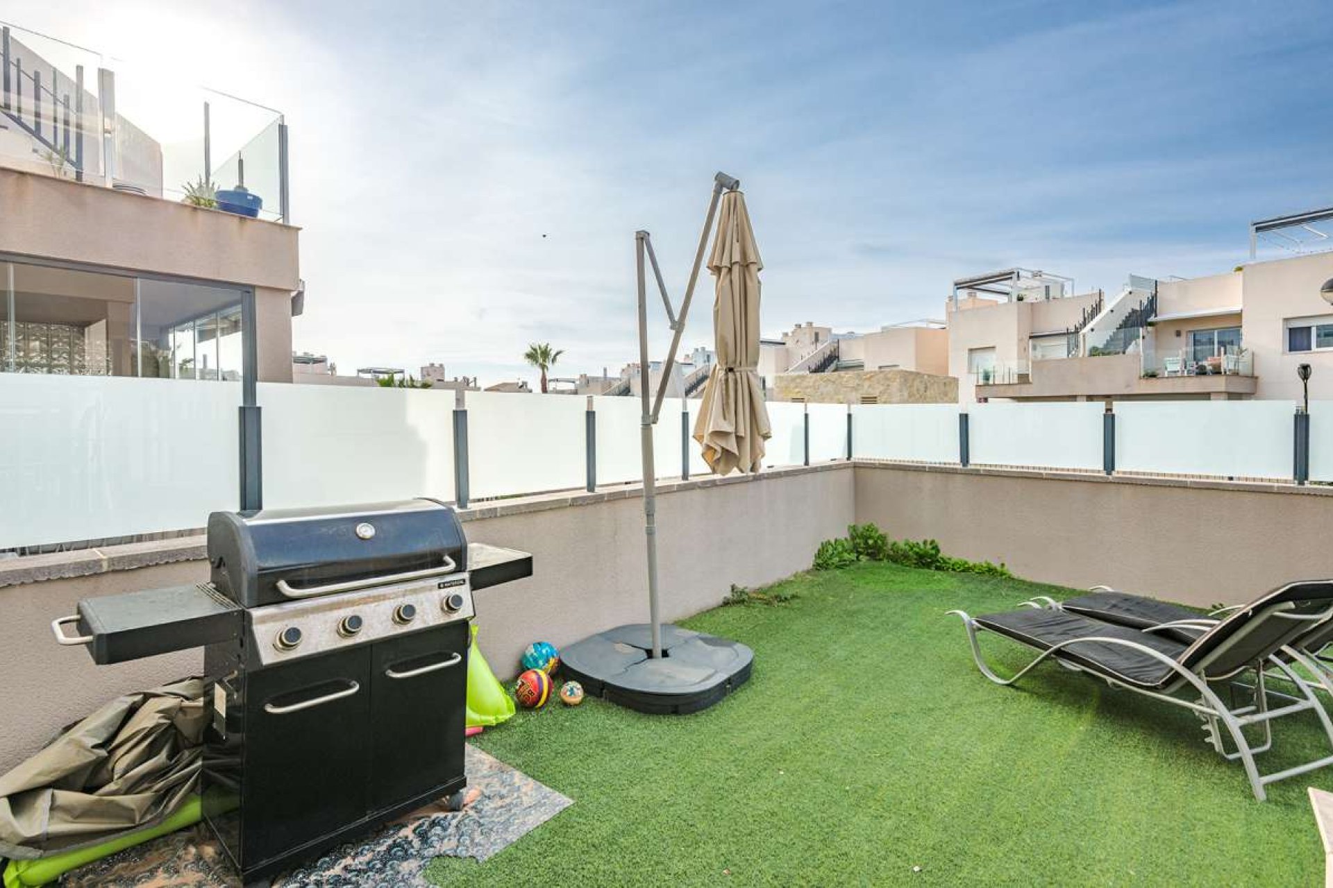Revânzare - Bungalou -
Torrevieja - Costa Blanca