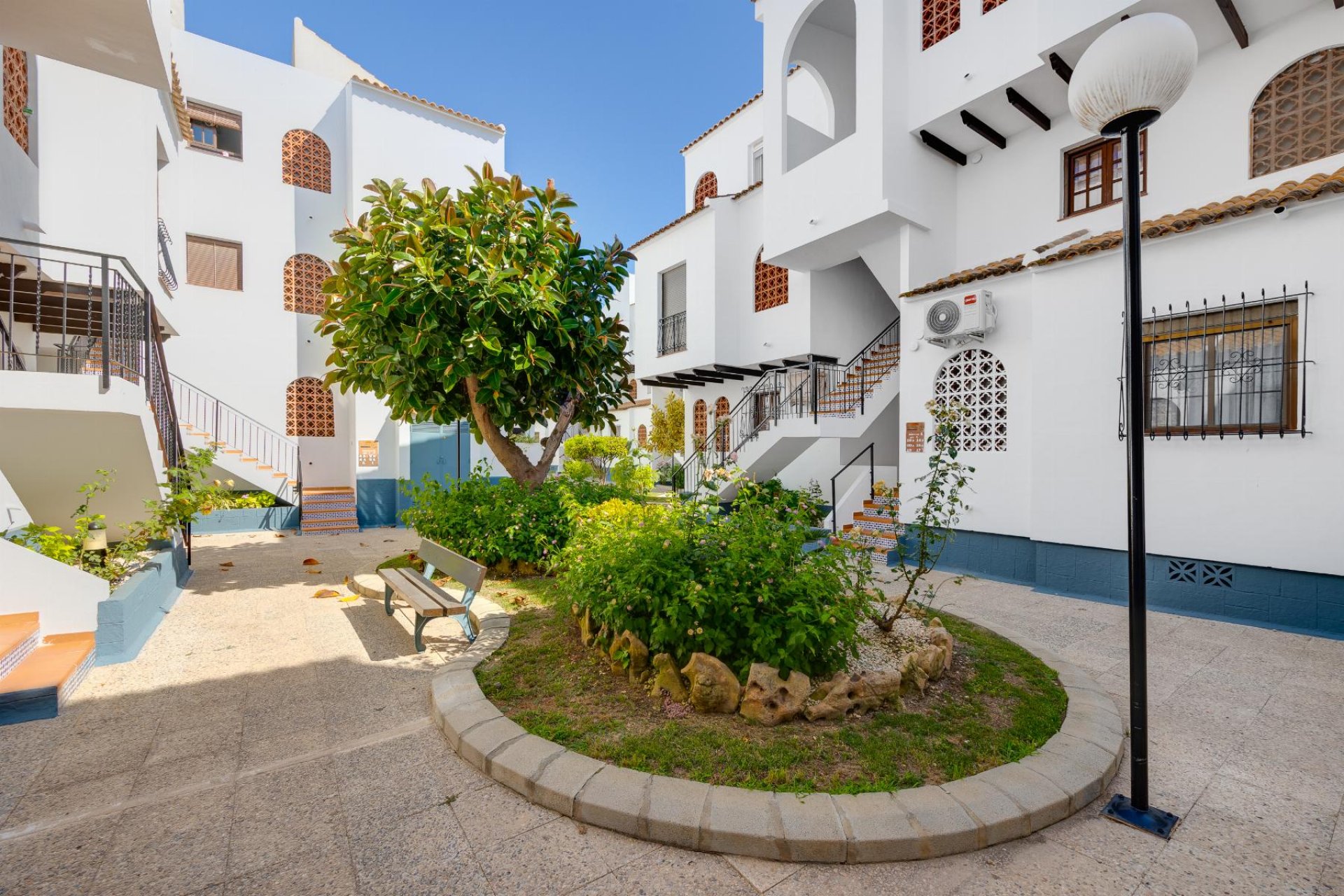 Revânzare - Bungalou -
Torrevieja - Costa Blanca