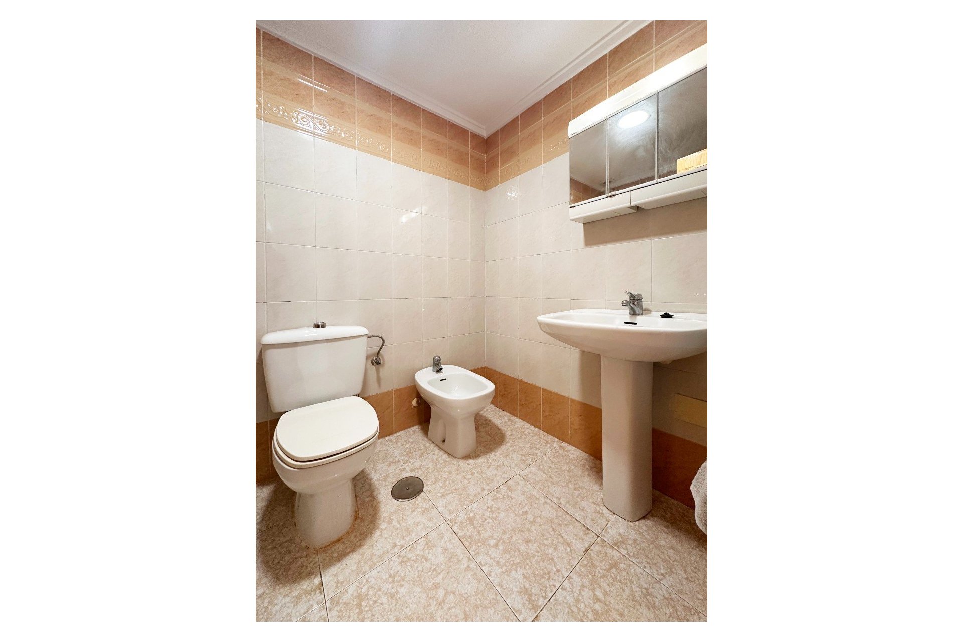 Revânzare - Bungalou -
Torrevieja - Costa Blanca
