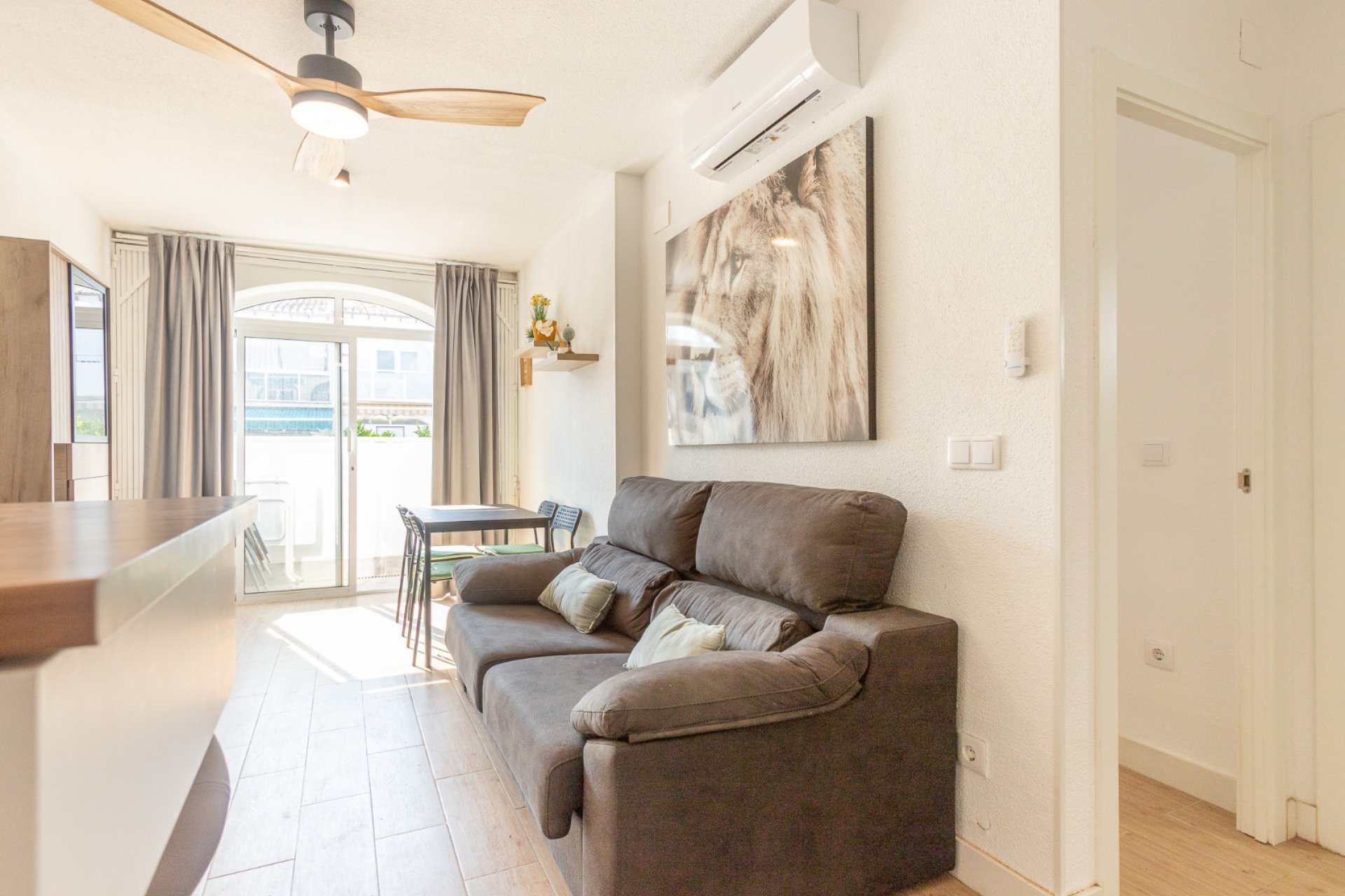 Revânzare - Bungalou -
Torrevieja - Costa Blanca