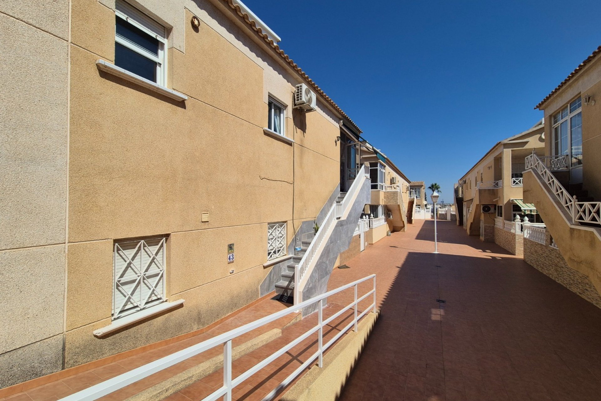 Revânzare - Bungalou -
Torrevieja - Costa Blanca