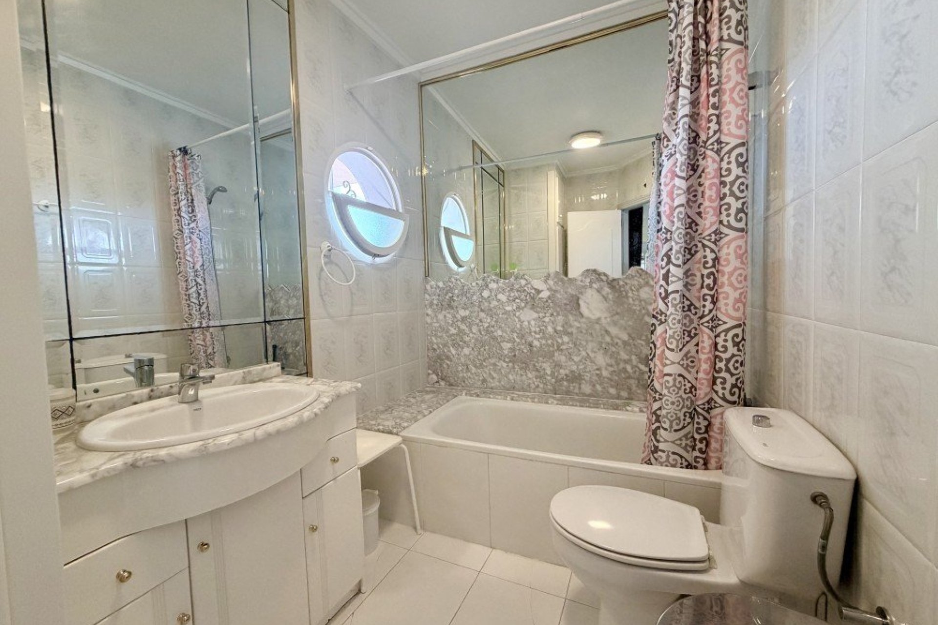 Revânzare - Bungalou -
Torrevieja - Costa Blanca