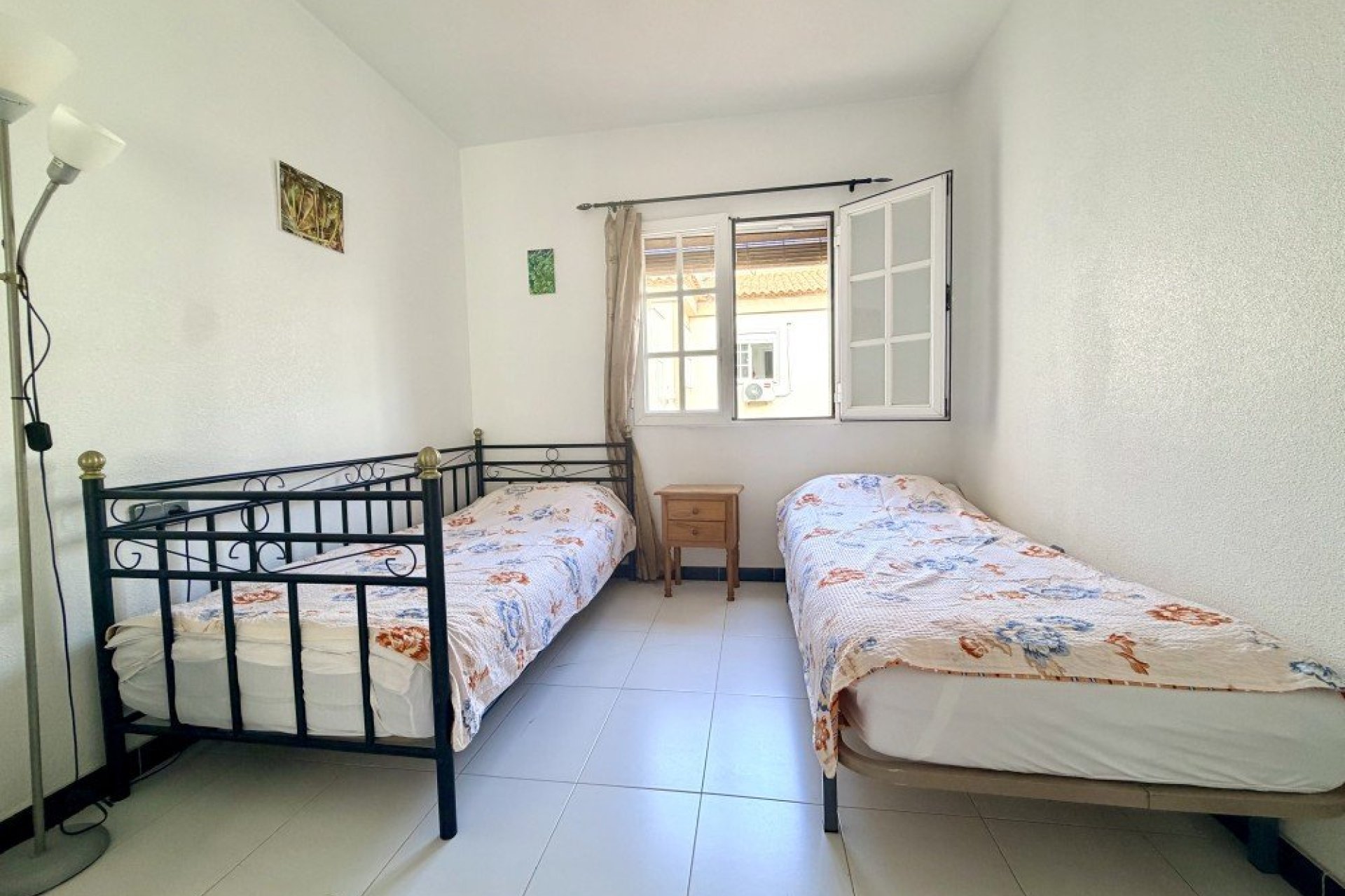Revânzare - Bungalou -
Torrevieja - Costa Blanca