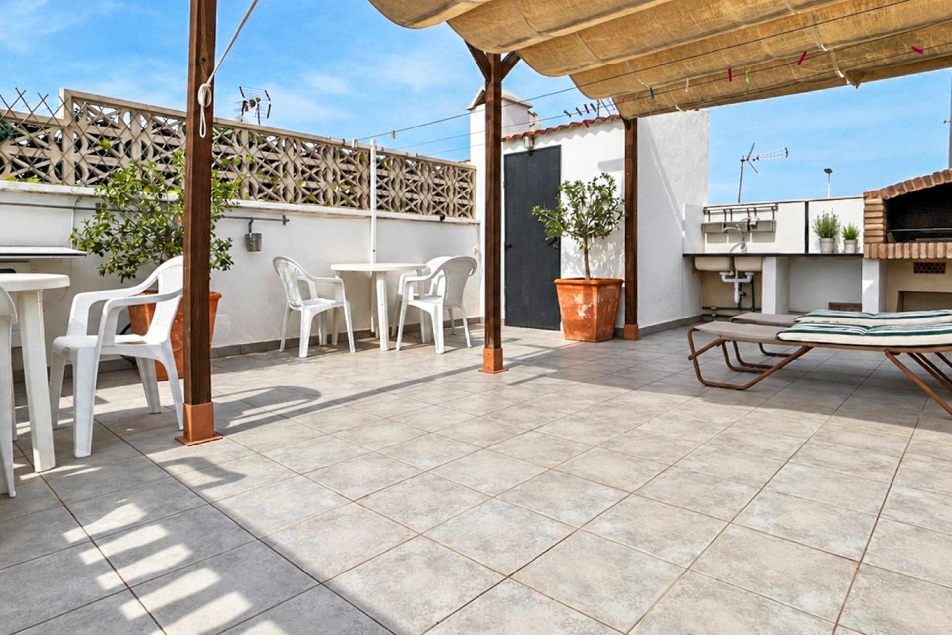 Revânzare - Bungalou -
Torrevieja - Costa Blanca