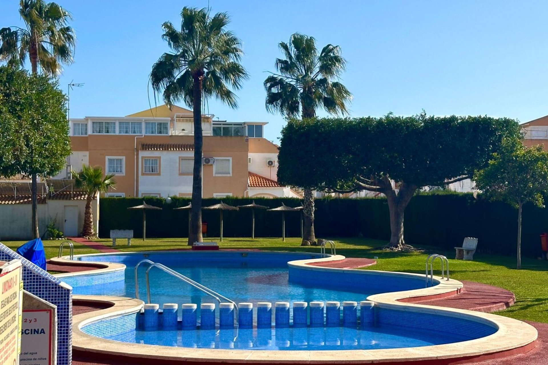 Revânzare - Bungalou -
Torrevieja - El Limonar