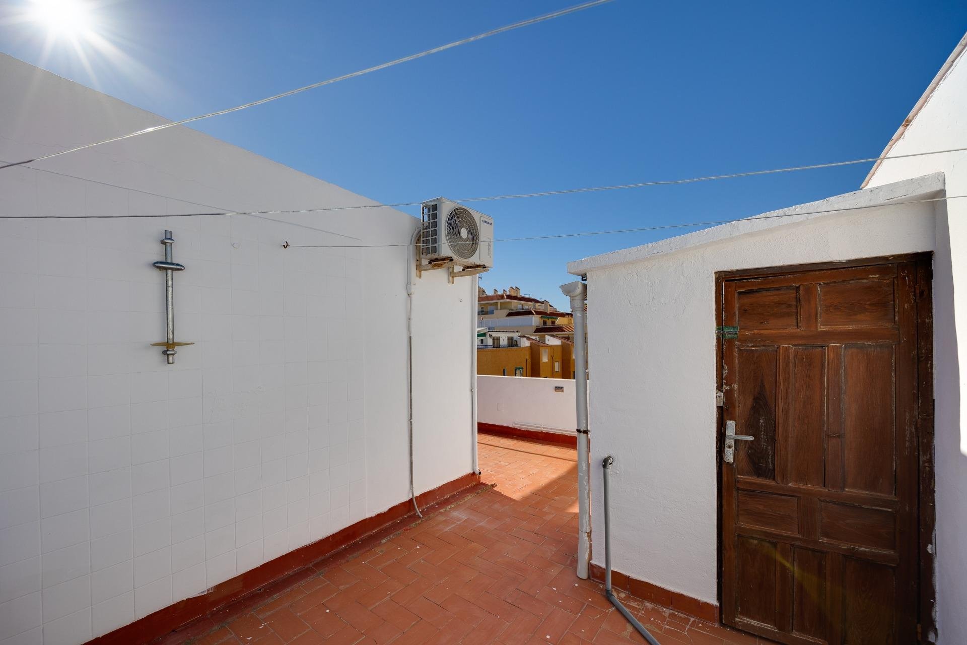 Revânzare - Bungalou -
Torrevieja - La Mata