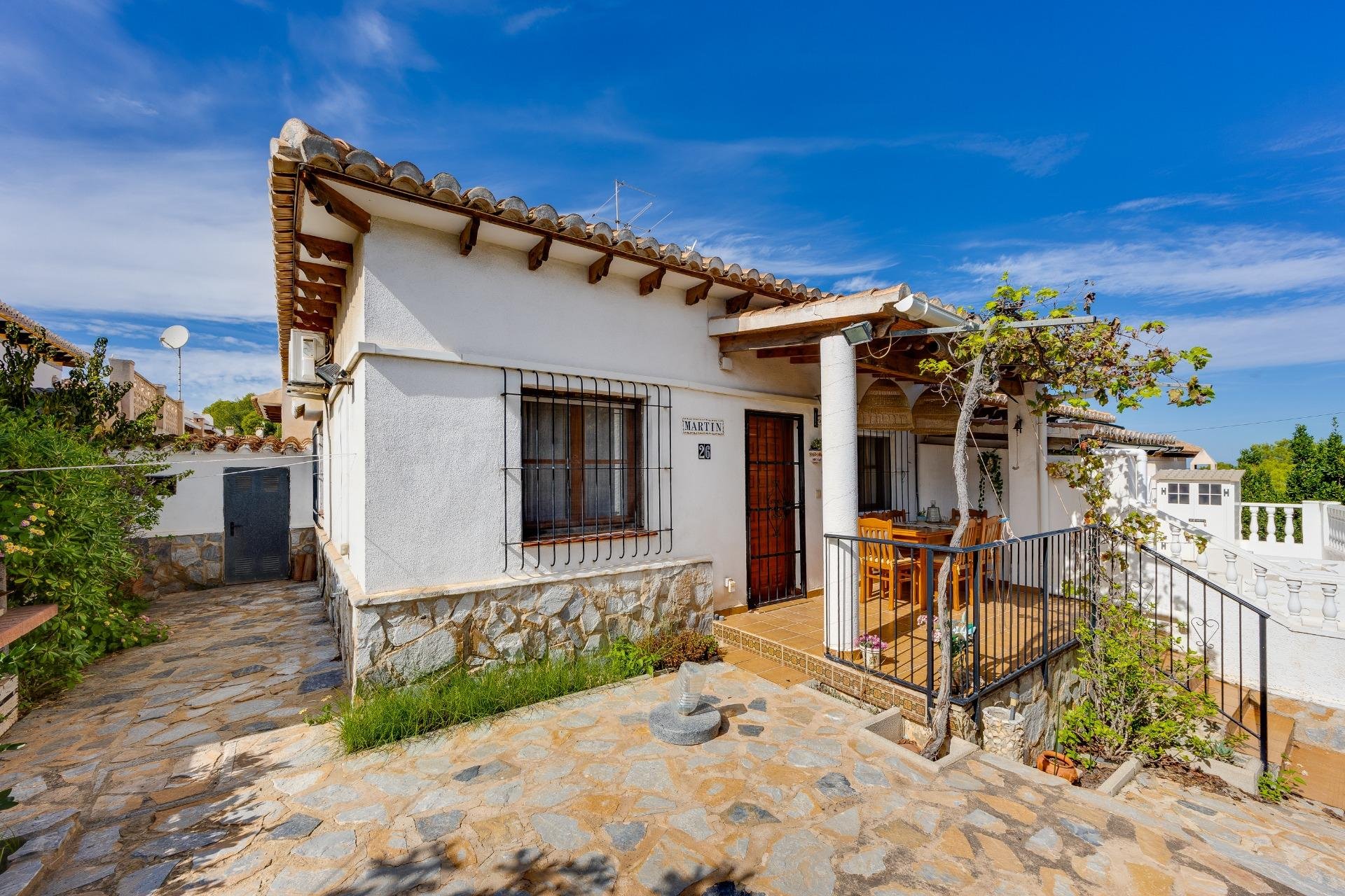 Revânzare - Bungalou -
Torrevieja - Los Balcones