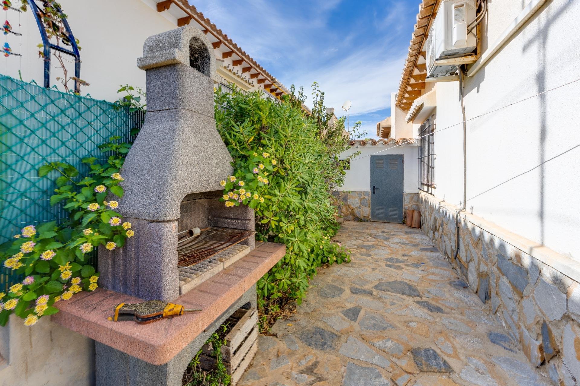 Revânzare - Bungalou -
Torrevieja - Los Balcones