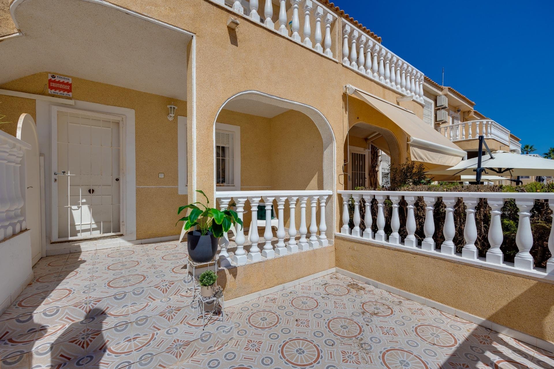 Revânzare - Bungalou -
Torrevieja - Los Frutales