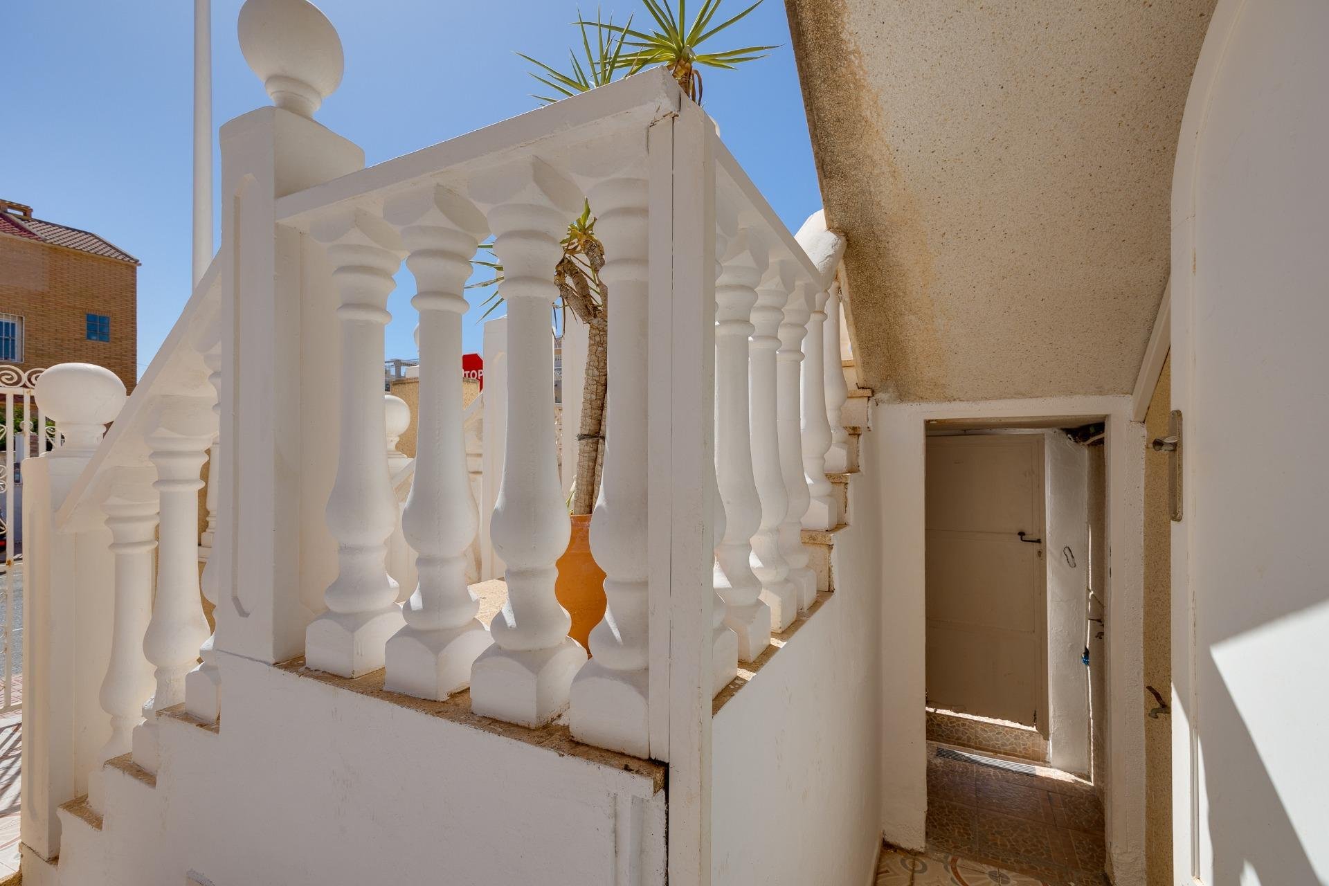 Revânzare - Bungalou -
Torrevieja - Los Frutales