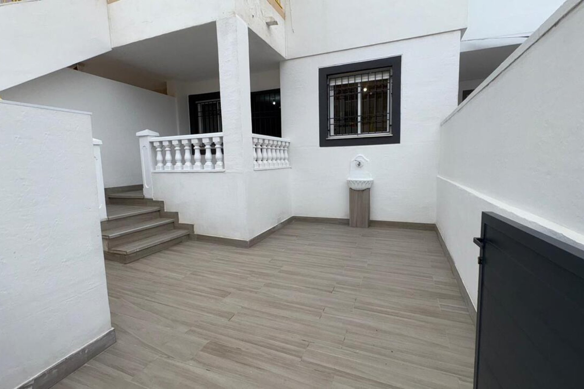 Revânzare - Bungalou -
Torrevieja - PARQUE DE LAS NACIONES